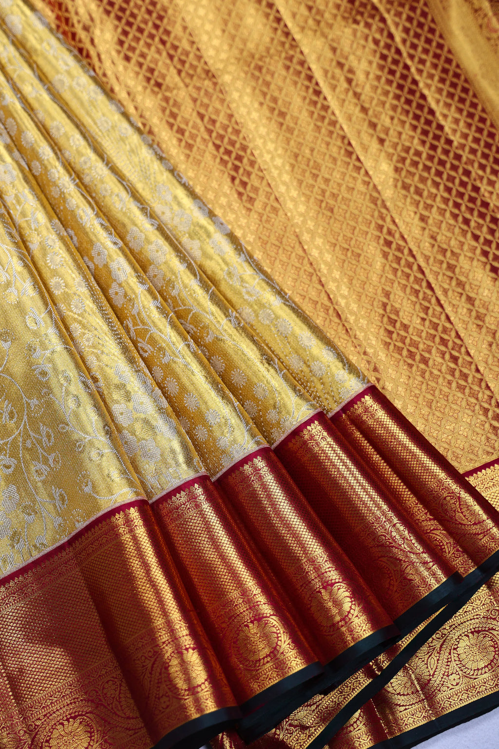 Yellow And Maroon Brocade Kanjivaram Saree With Blouse Piece