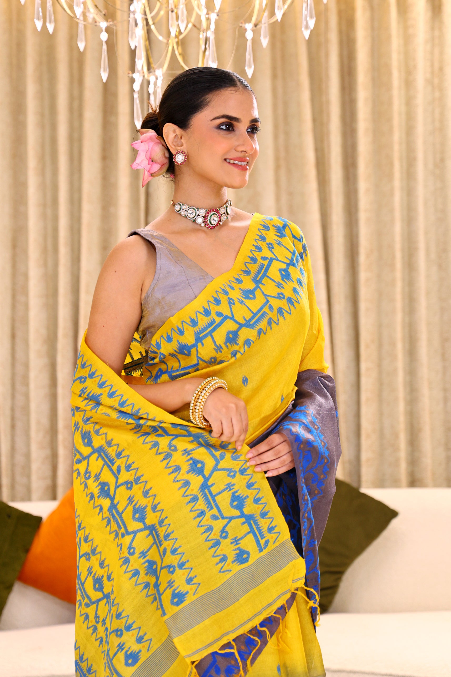 Shaded Tussar Jamdani