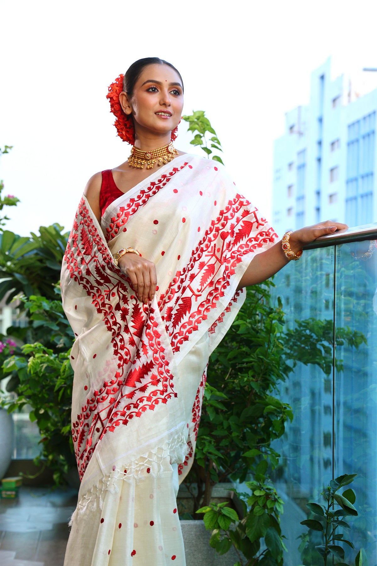 Tussar Jamdani Embroidery