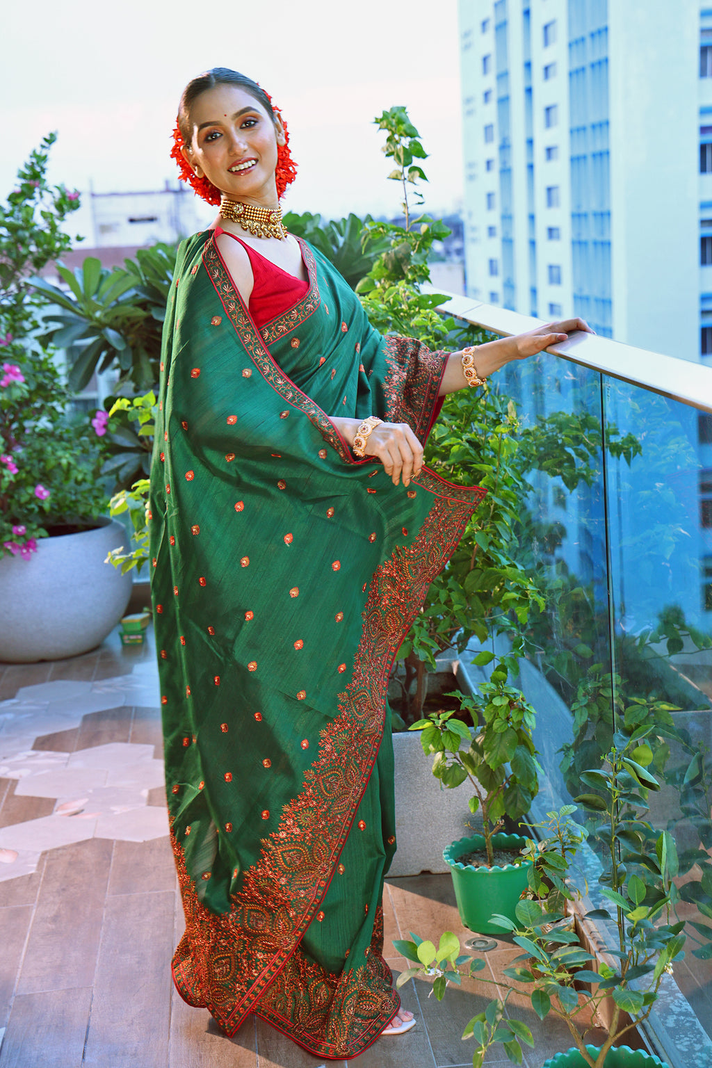 Semi Tussar