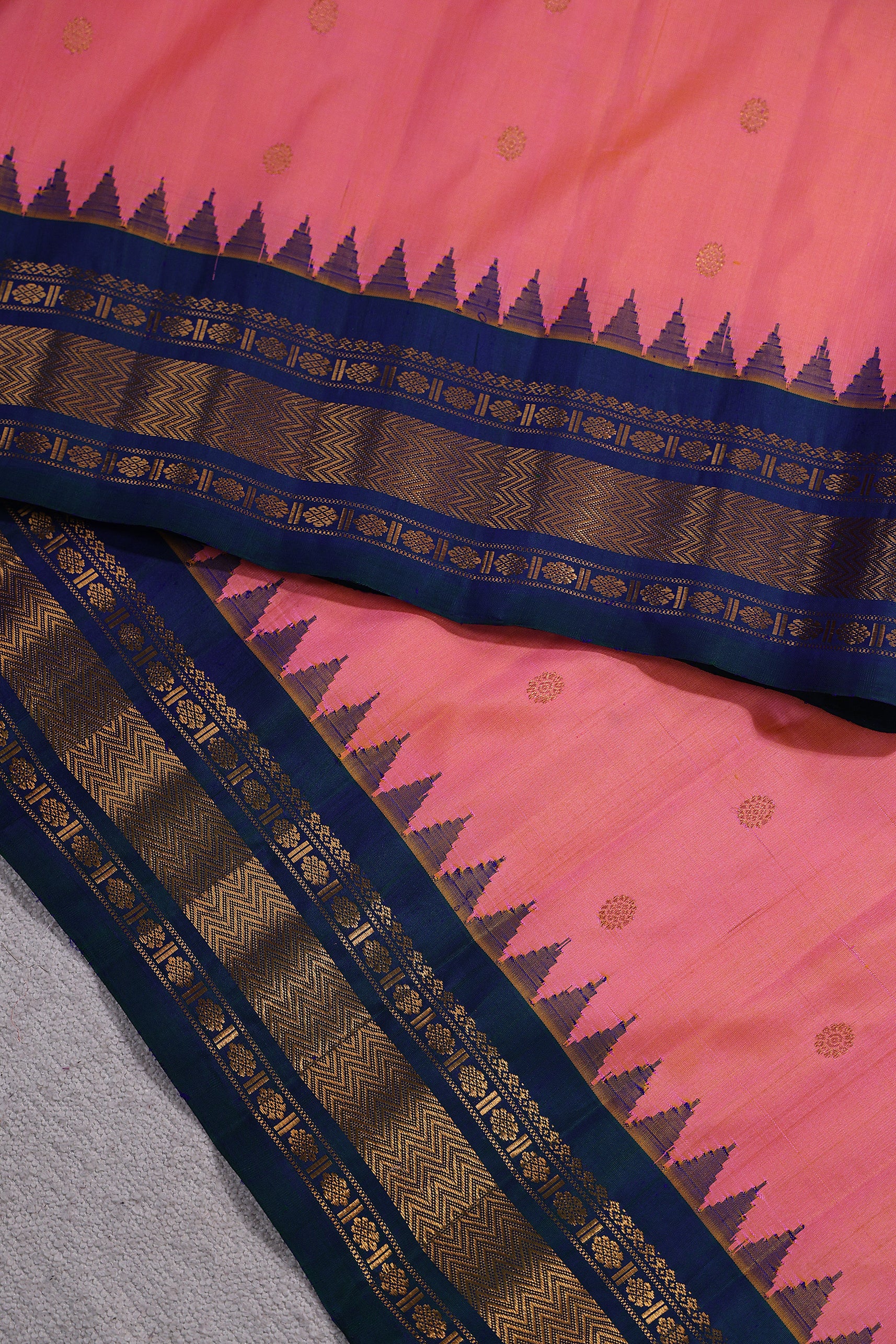 Silk Gadwal