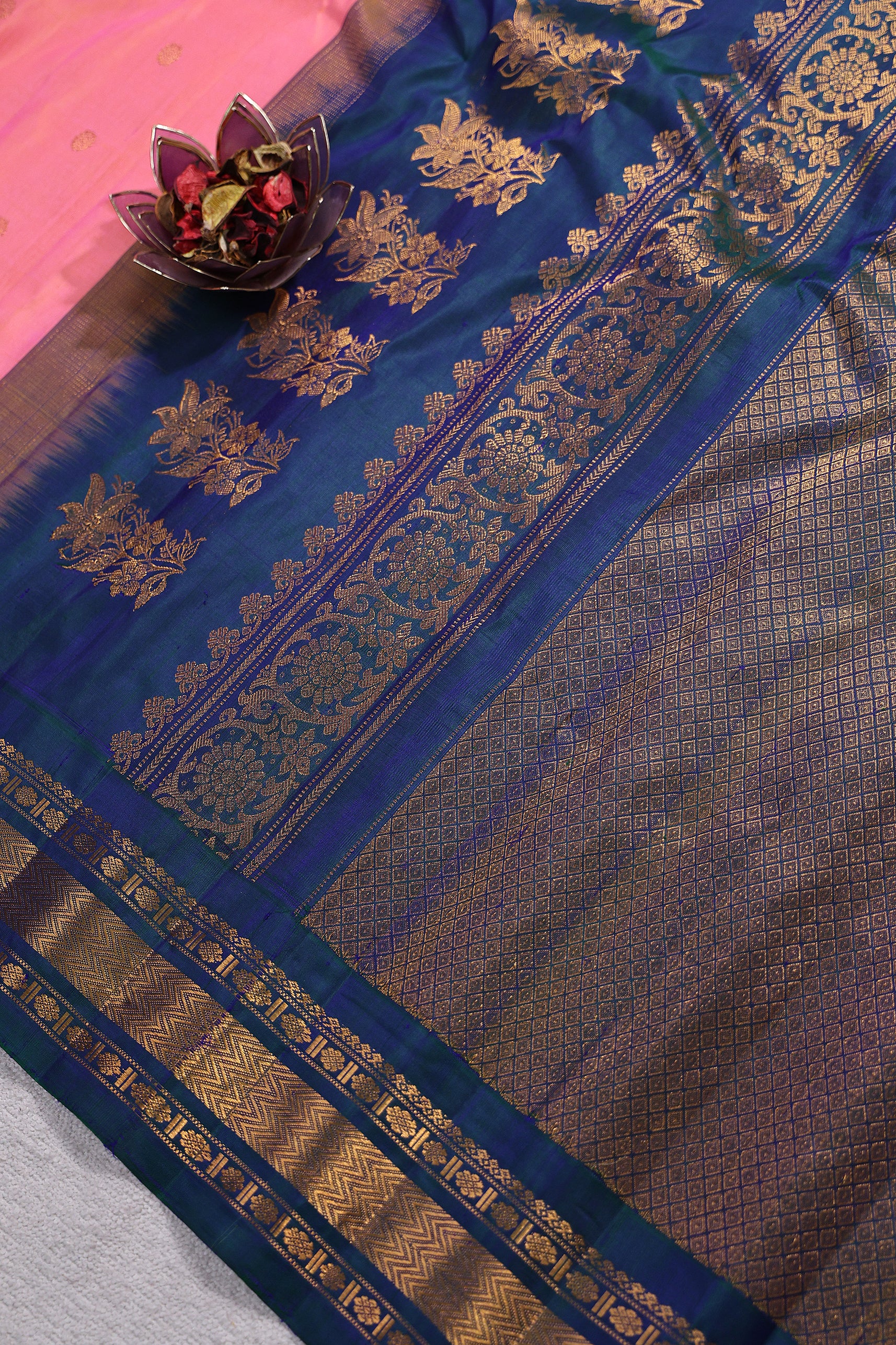 Silk Gadwal