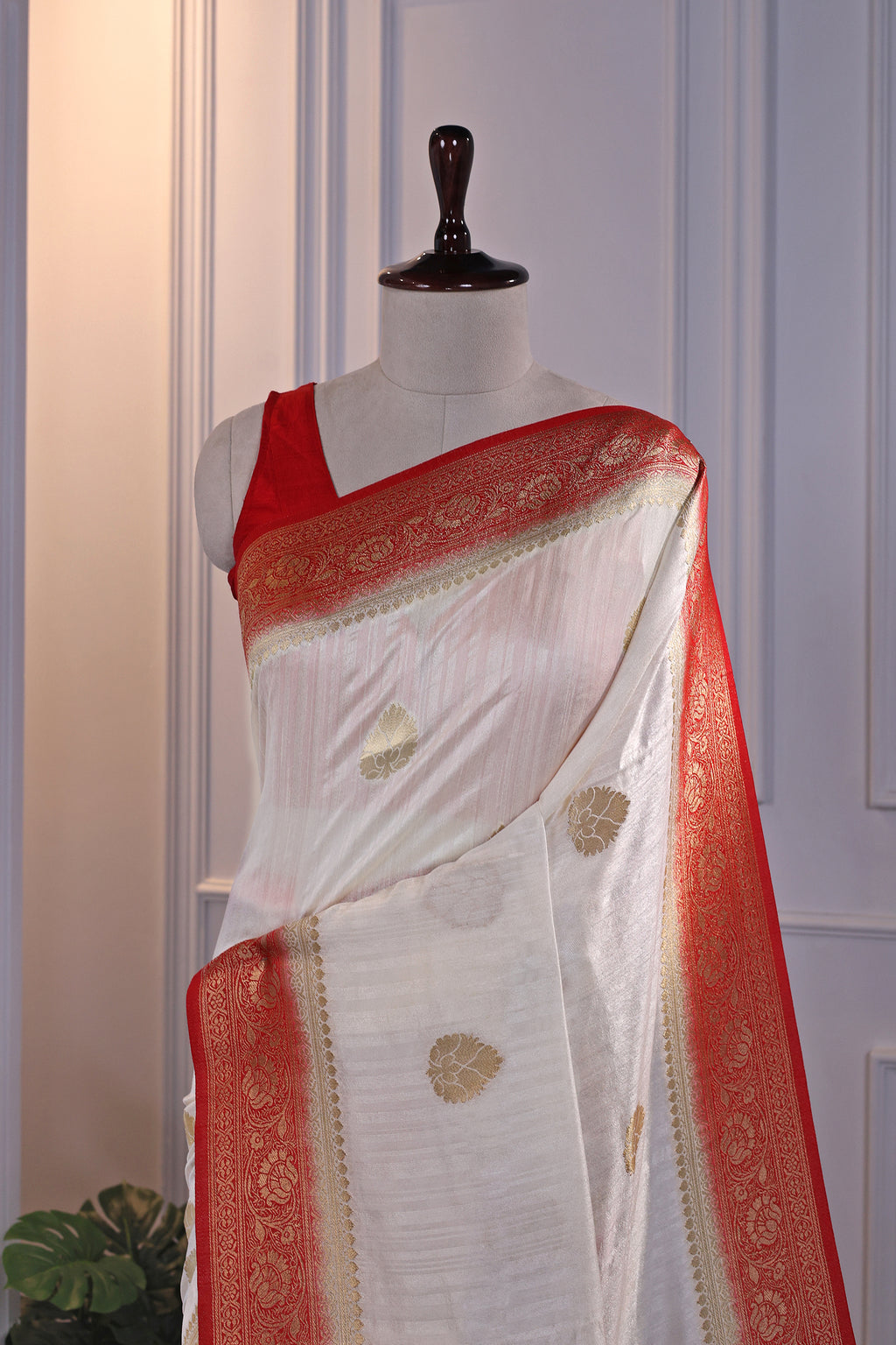 Linen Banarasi