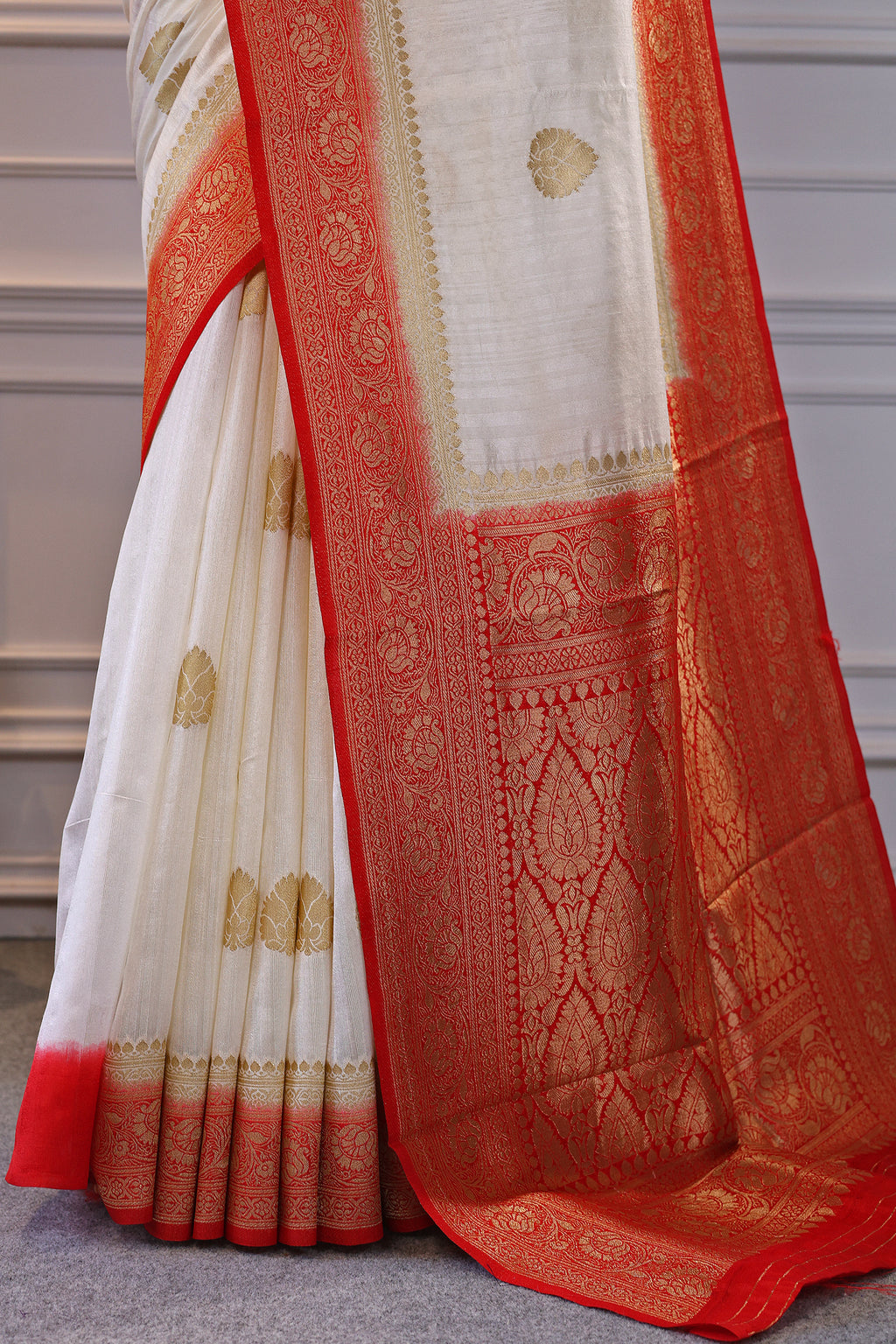 Linen Banarasi