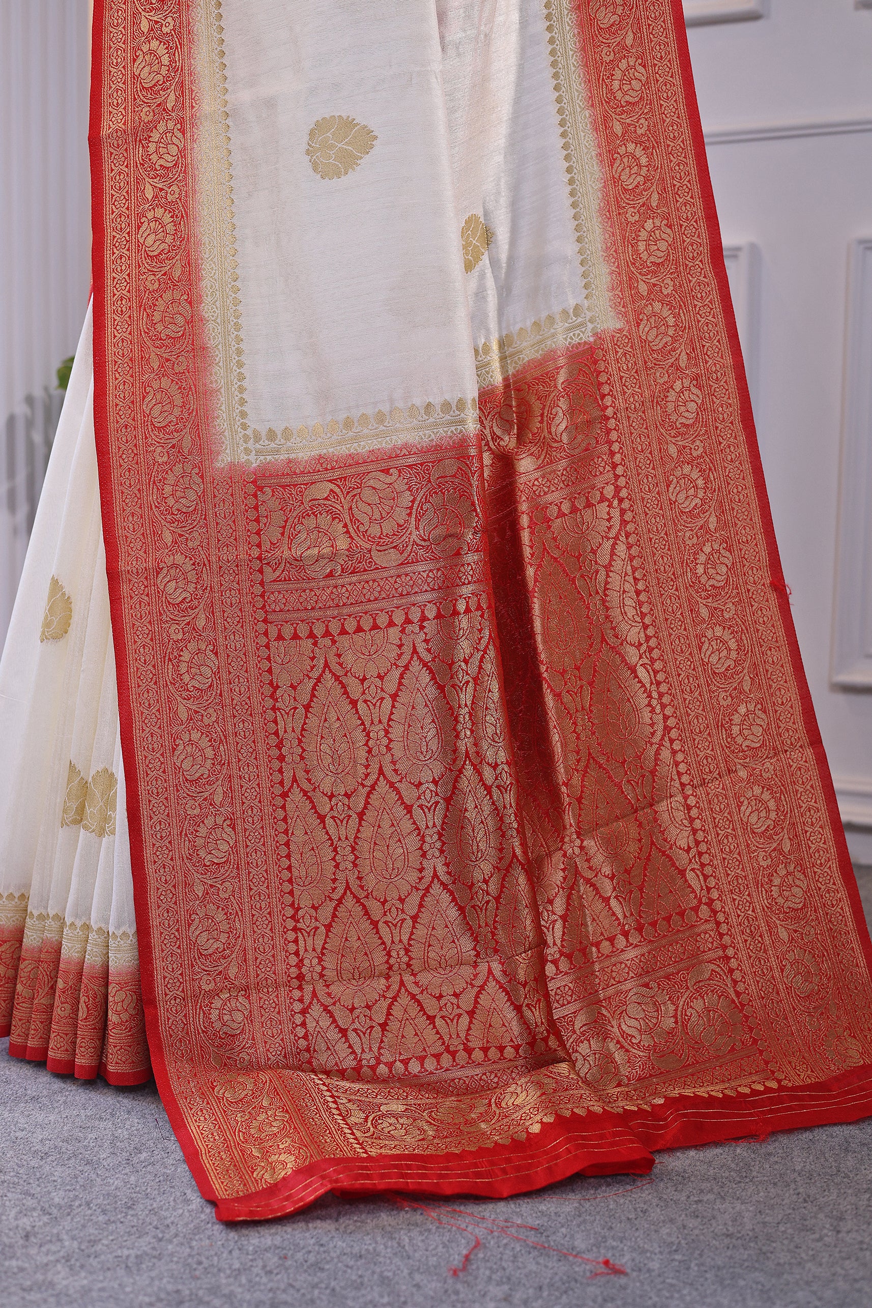 Linen Banarasi