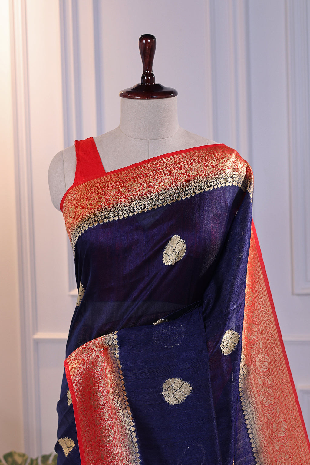 Linen Banarasi