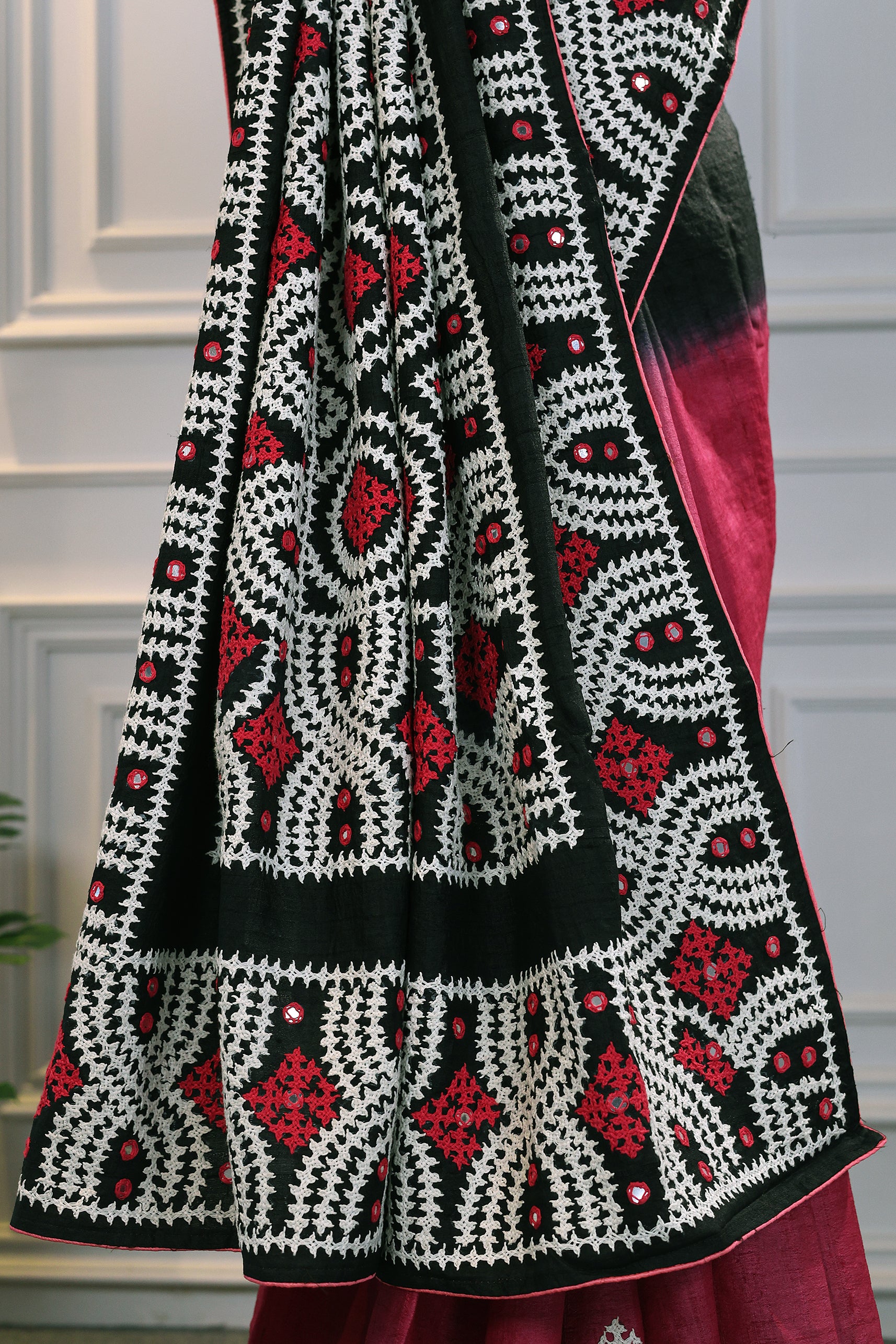 Tussar Hand Gujarati