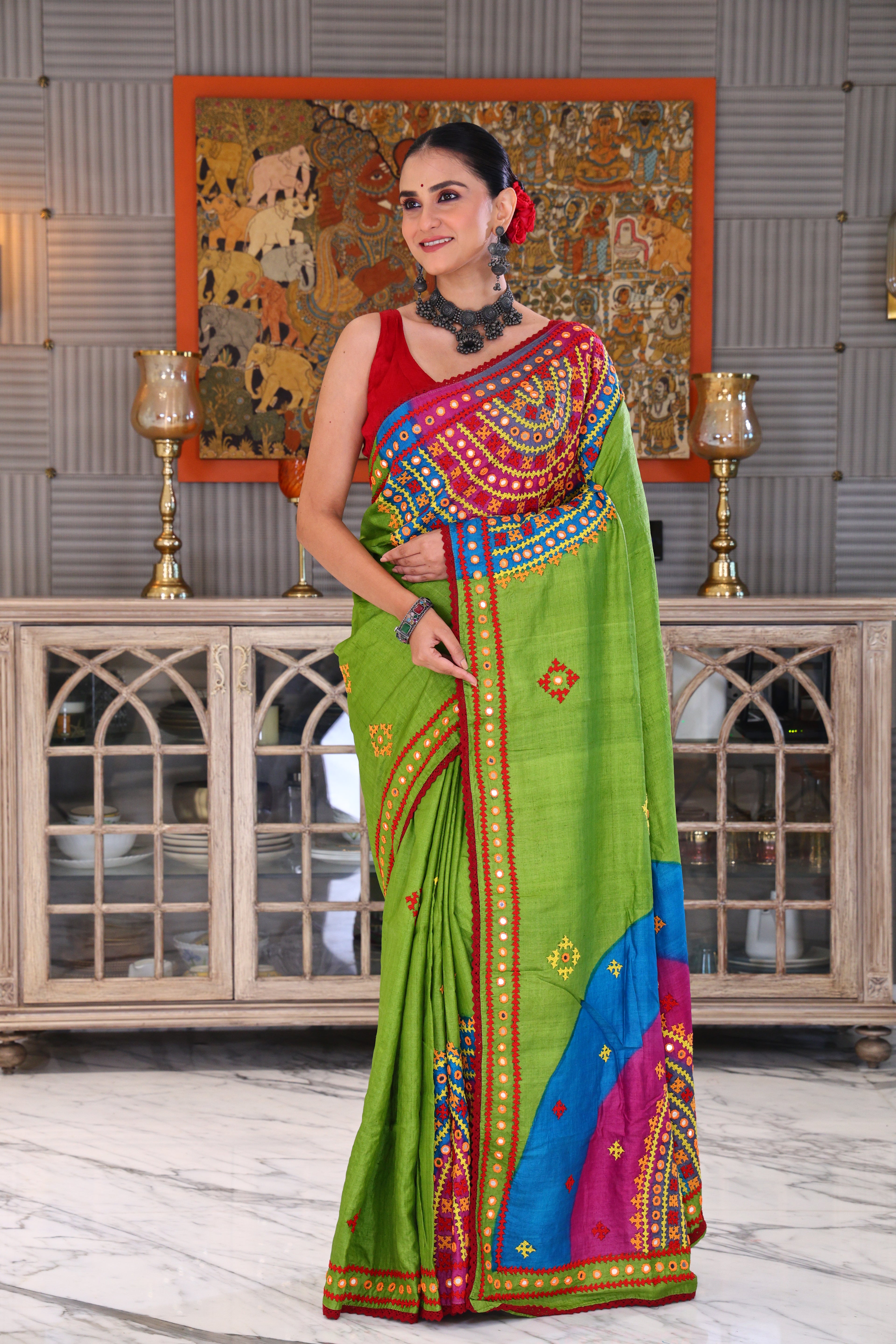 Tussar Gujarati