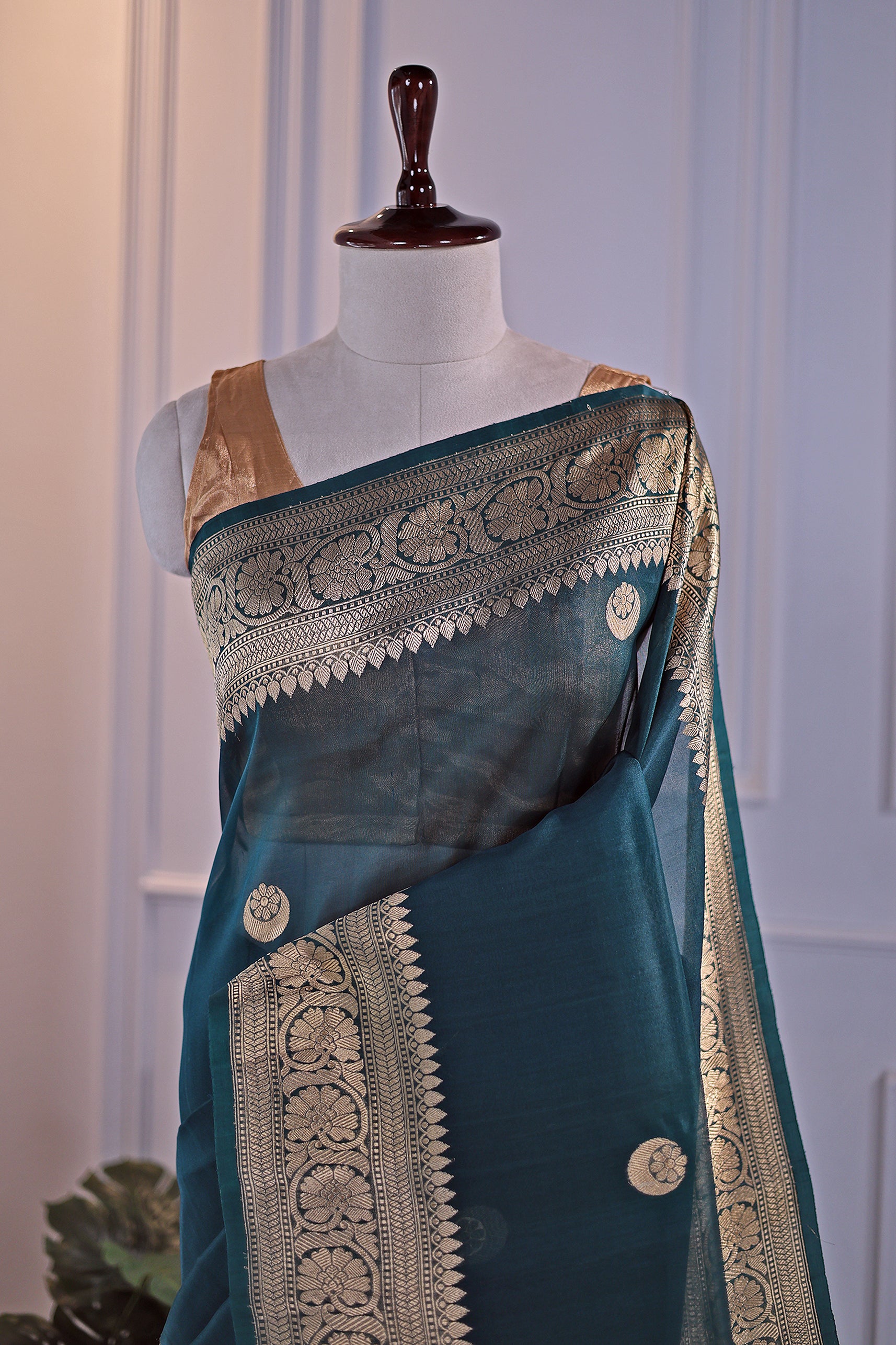 Chand Tara Kora Banarasi