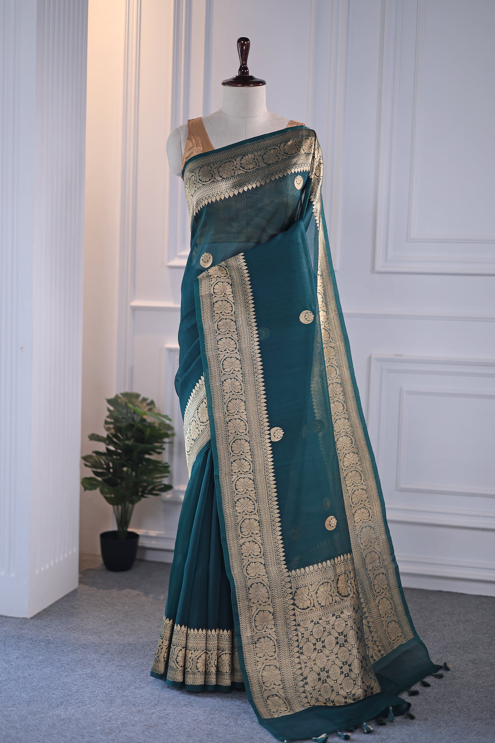 Chand Tara Kora Banarasi