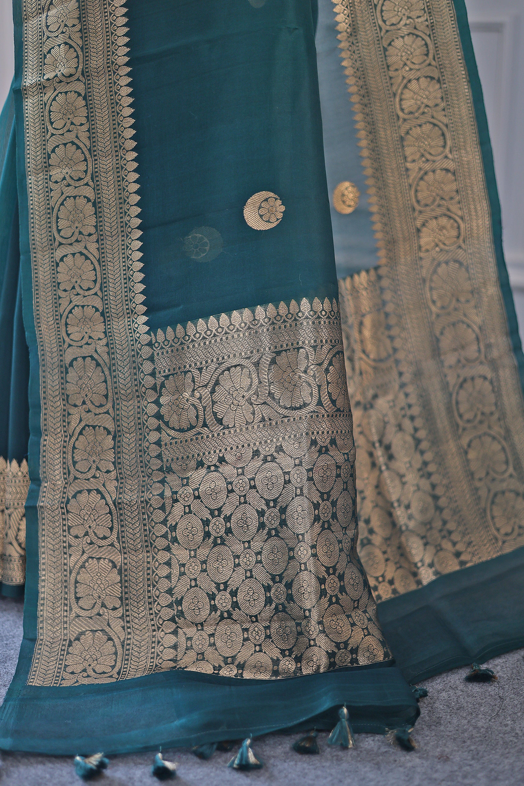 Chand Tara Kora Banarasi