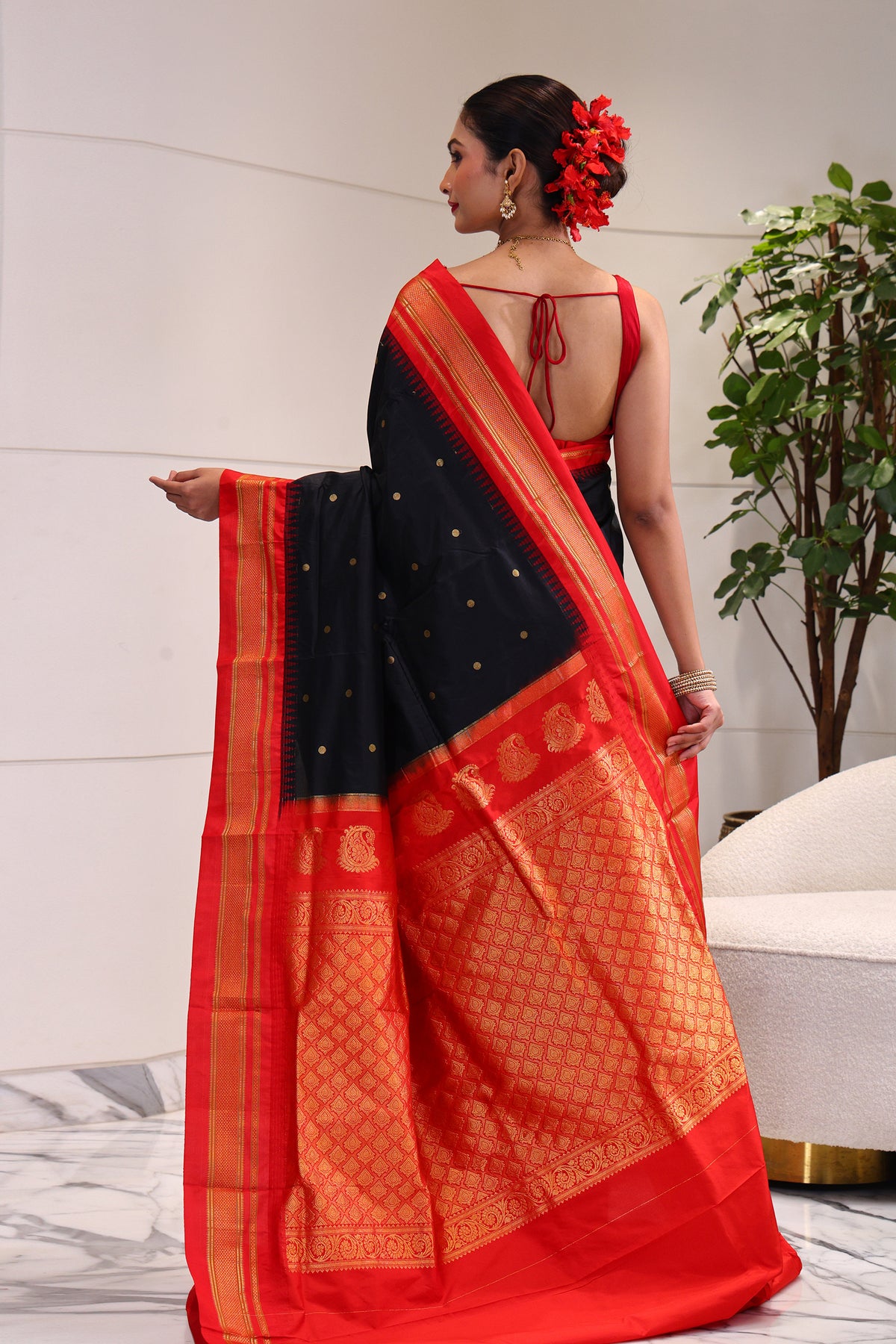 Ilkat Silk