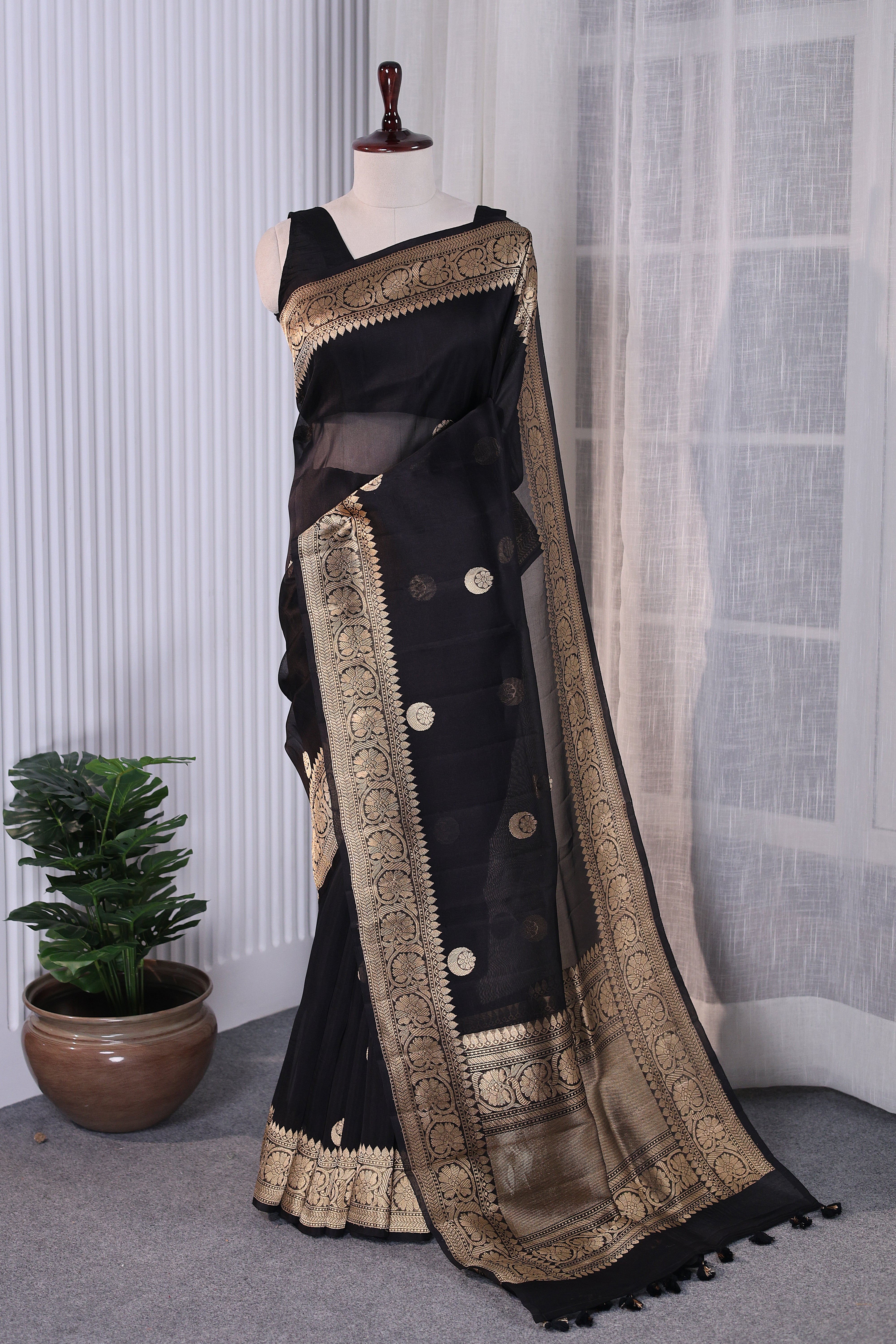 Chand Tara Kora Banarasi