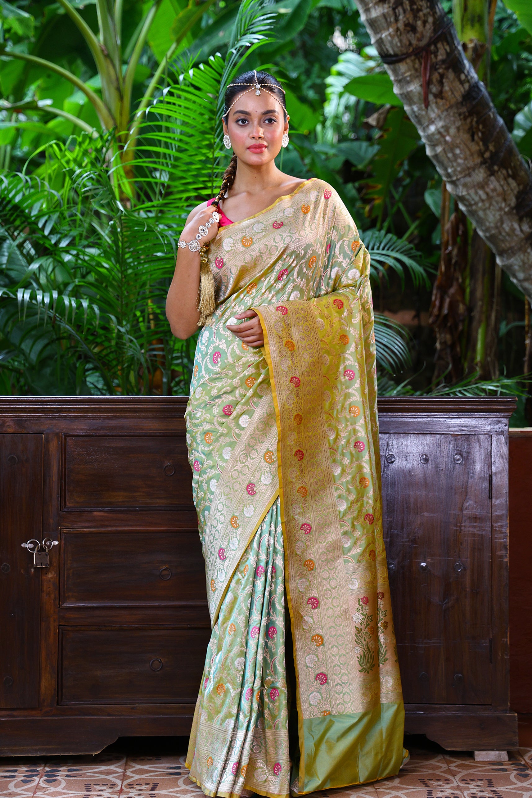 Jaal Katan Banarasi