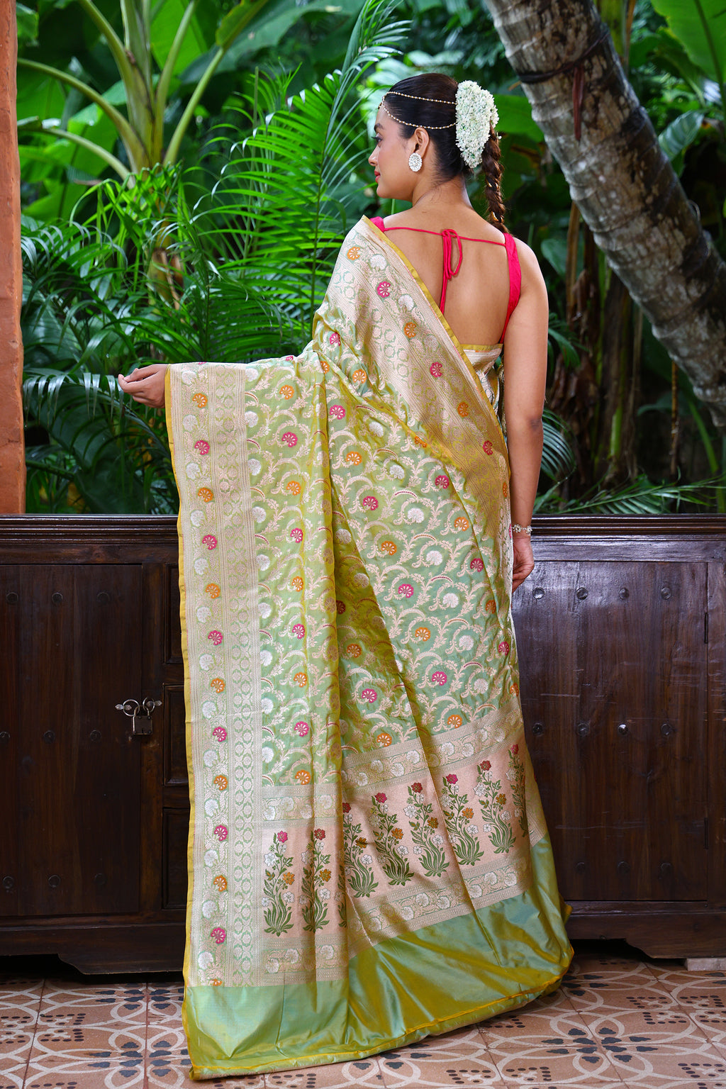 Jaal Katan Banarasi