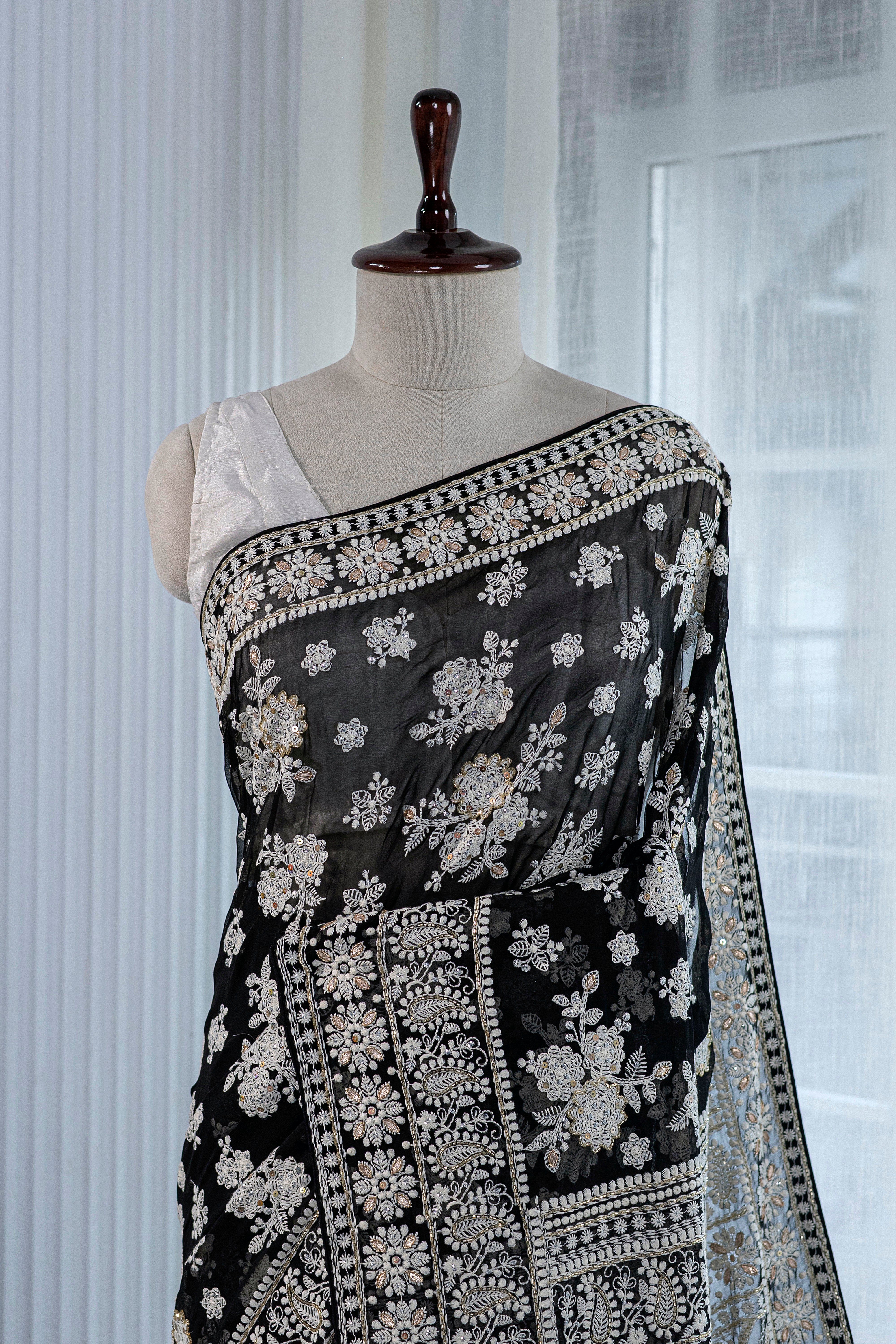 Chikankari