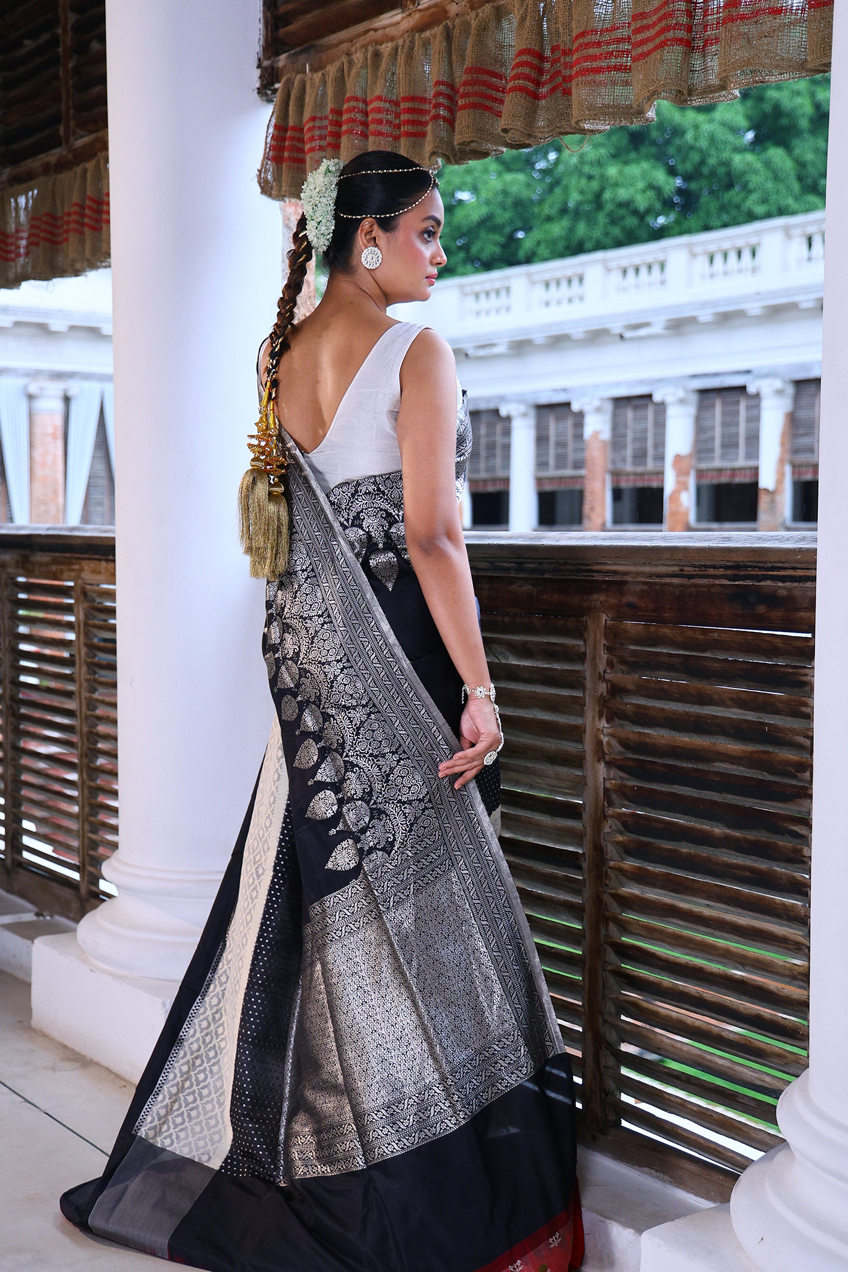 Exclusive Katan Kora Banarasi