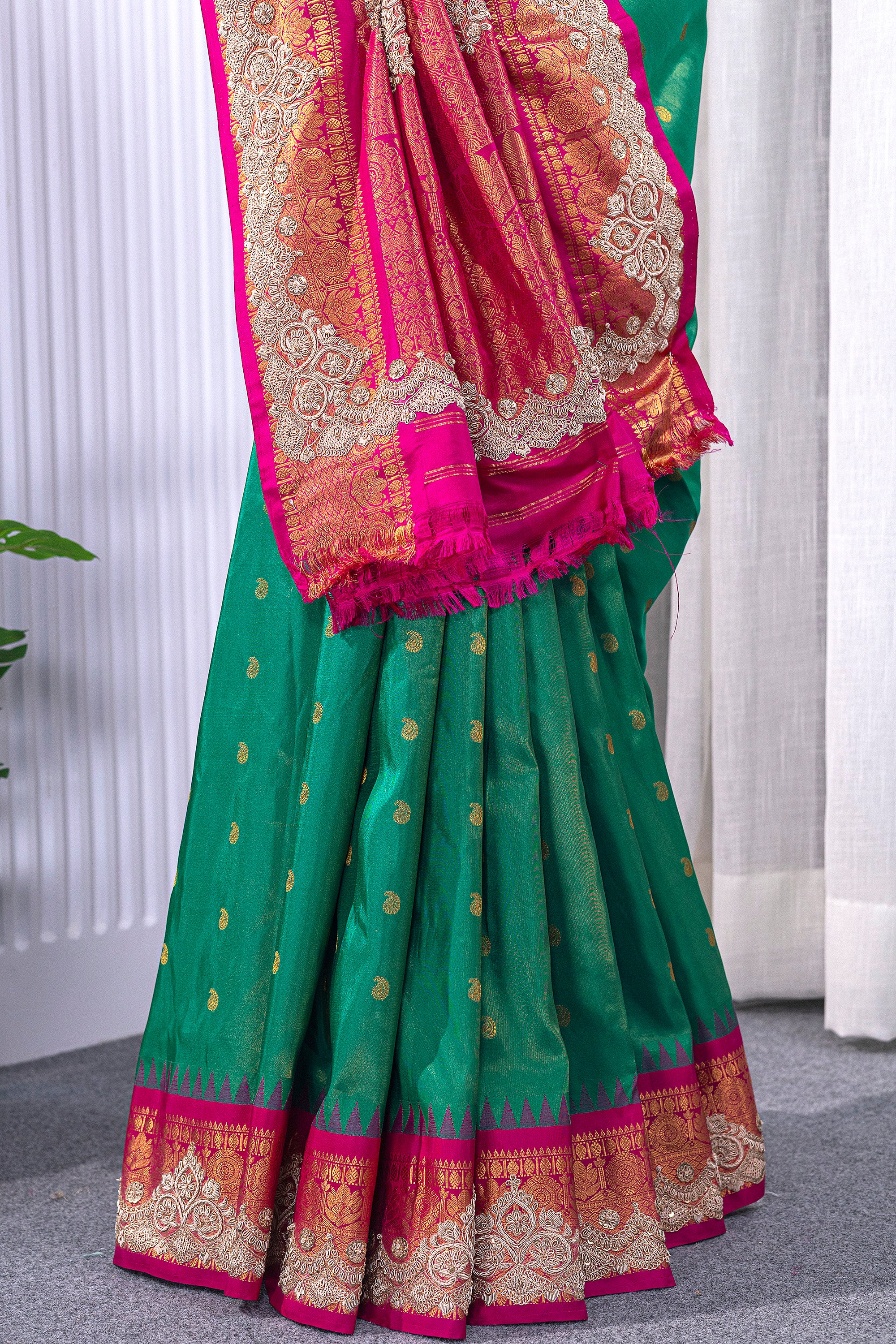 Exclusive Tissue Gadwal Zardosi Work