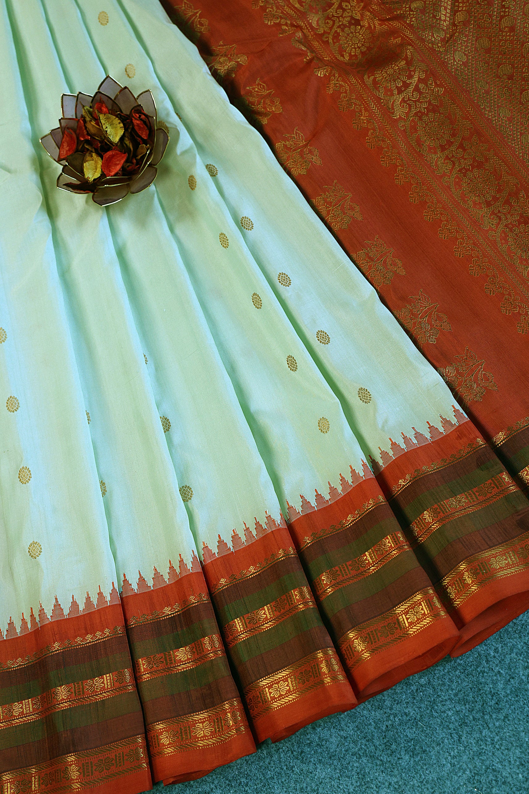 Silk Gadwal