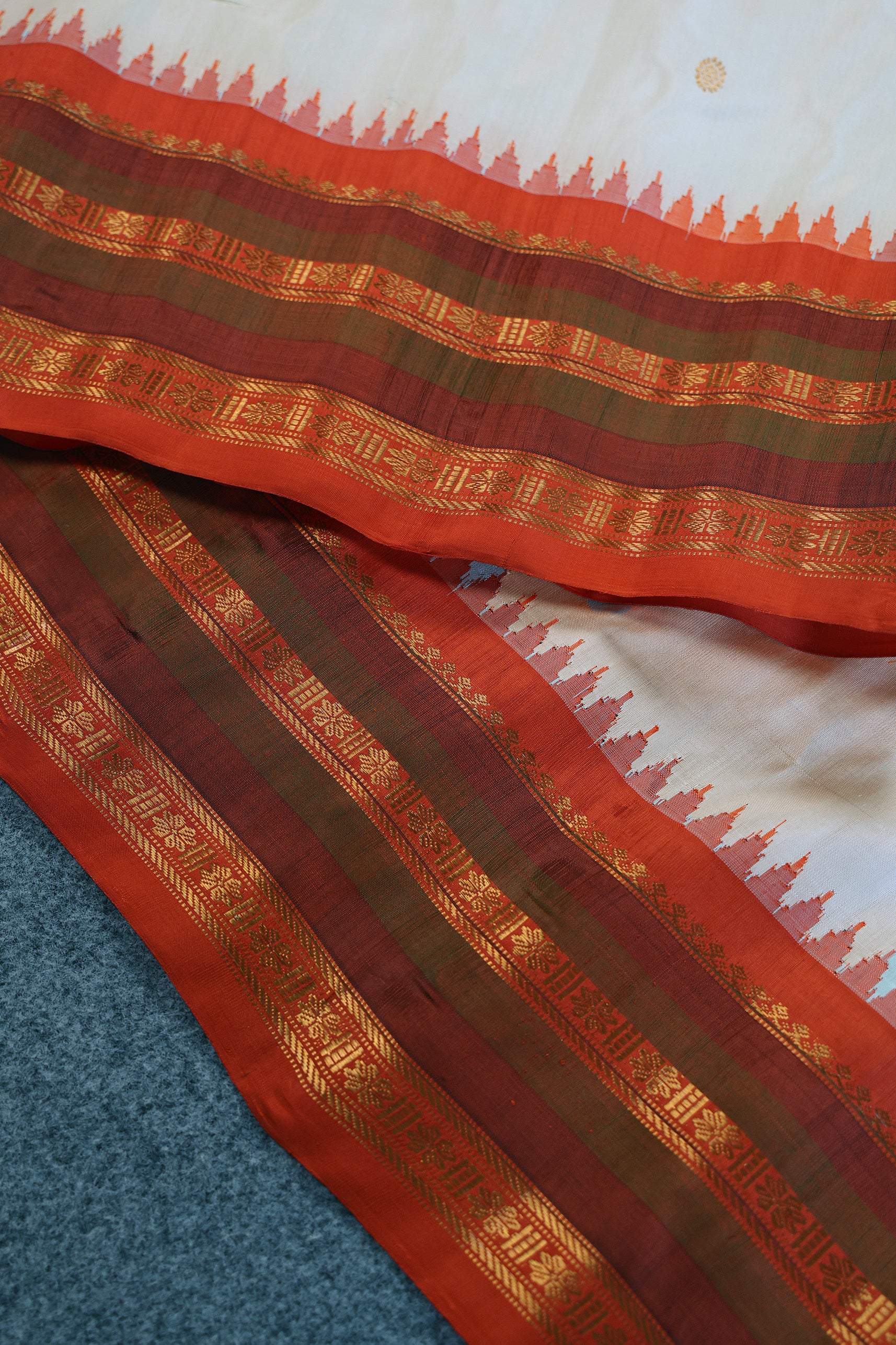 Silk Gadwal