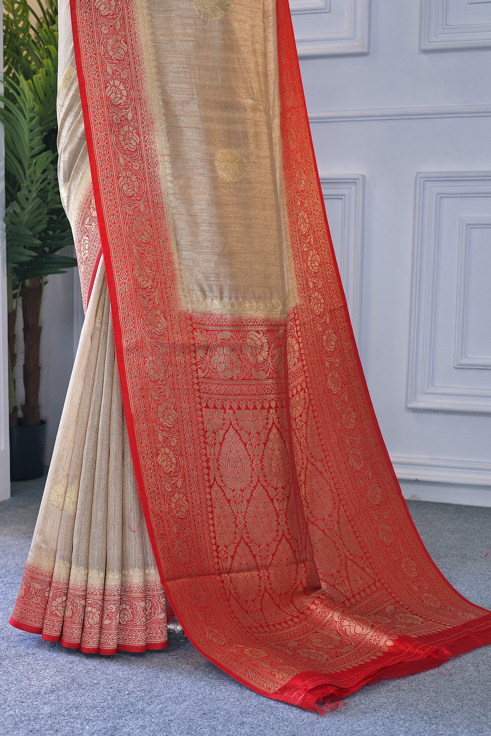 Semi Tussar Banarasi