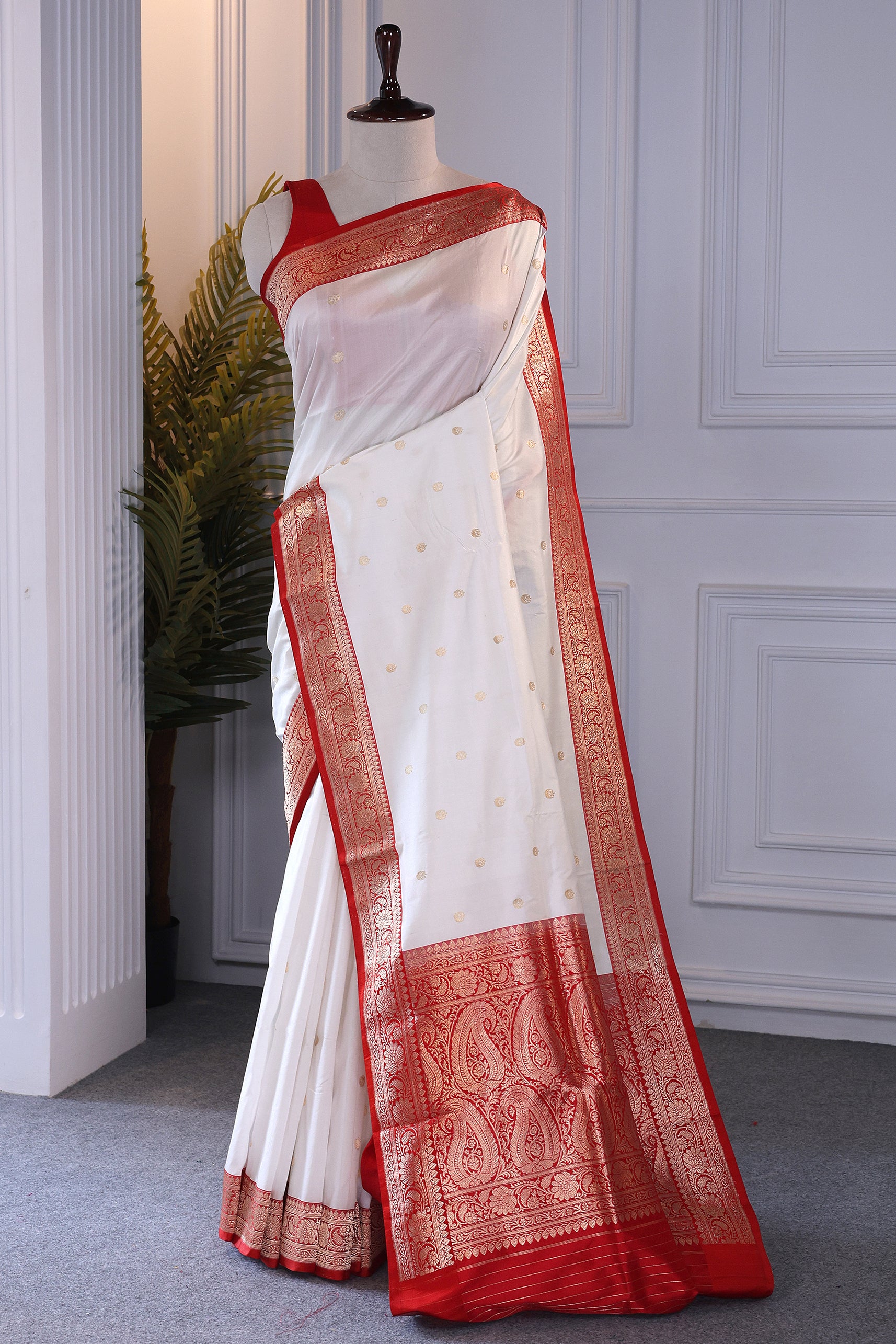 Chand Tara Katan Banarasi