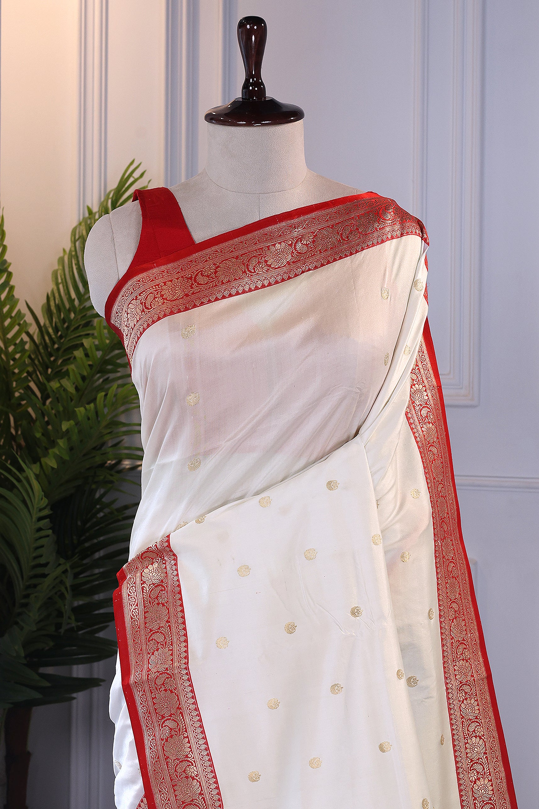 Chand Tara Katan Banarasi