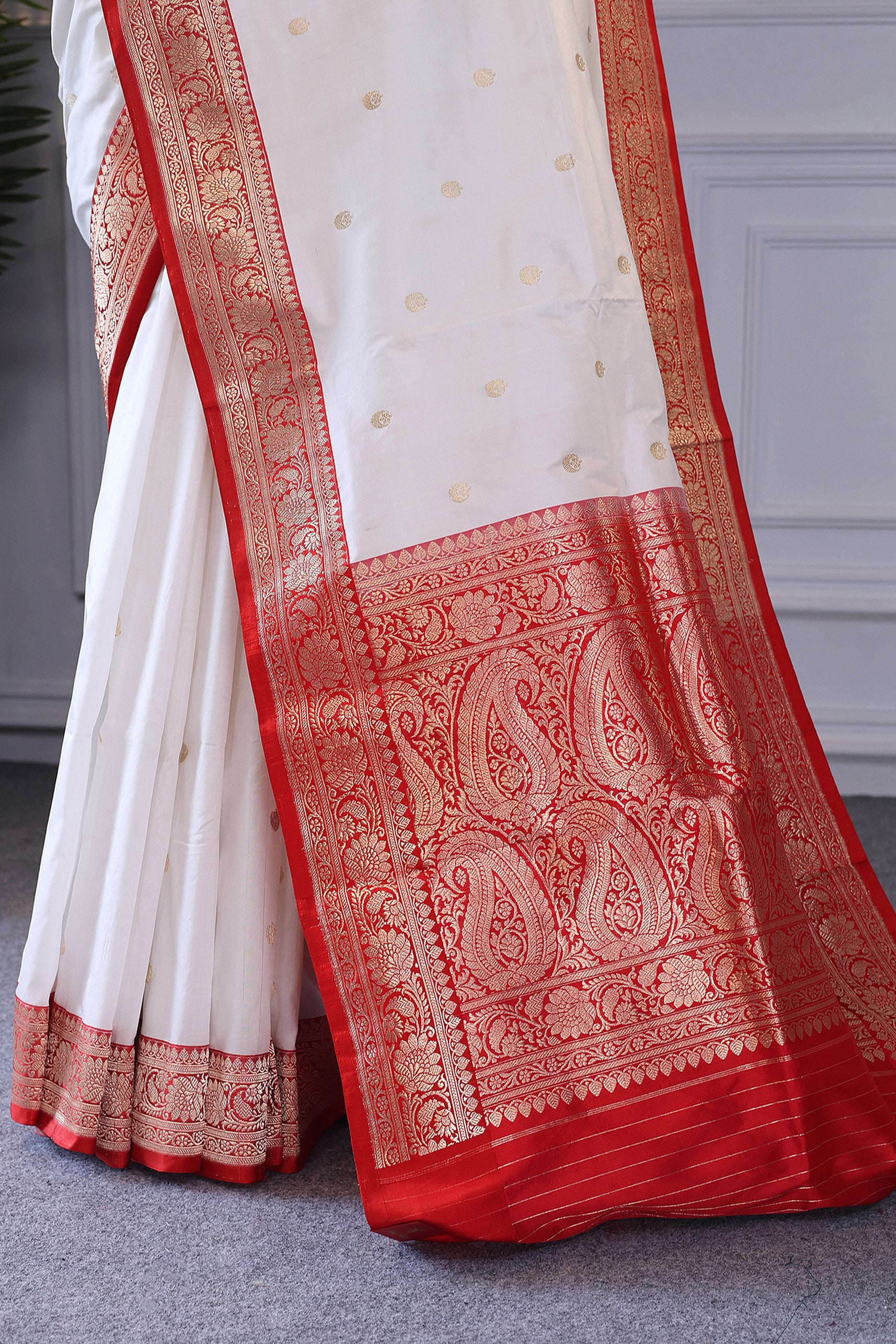 Chand Tara Katan Banarasi