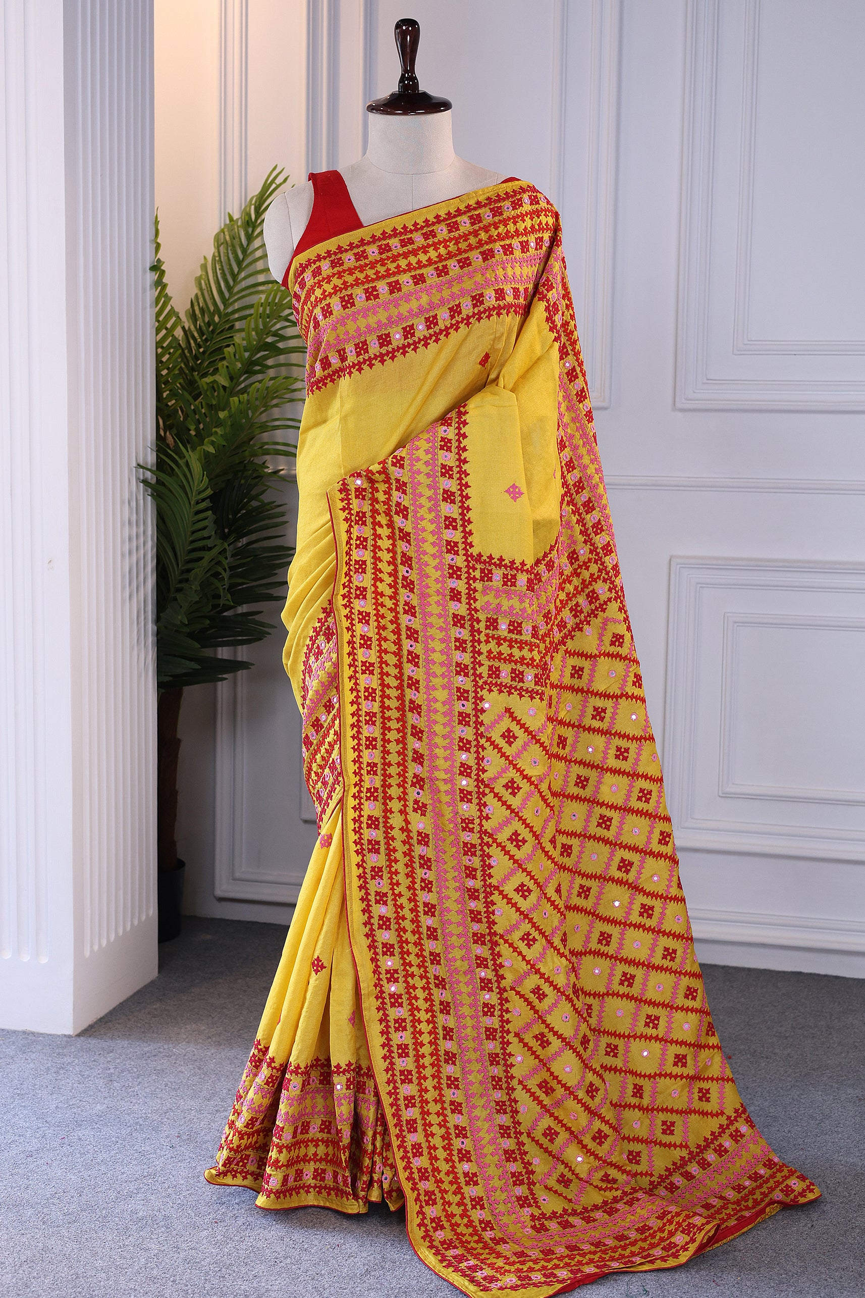 Tussar Hand Gujarati