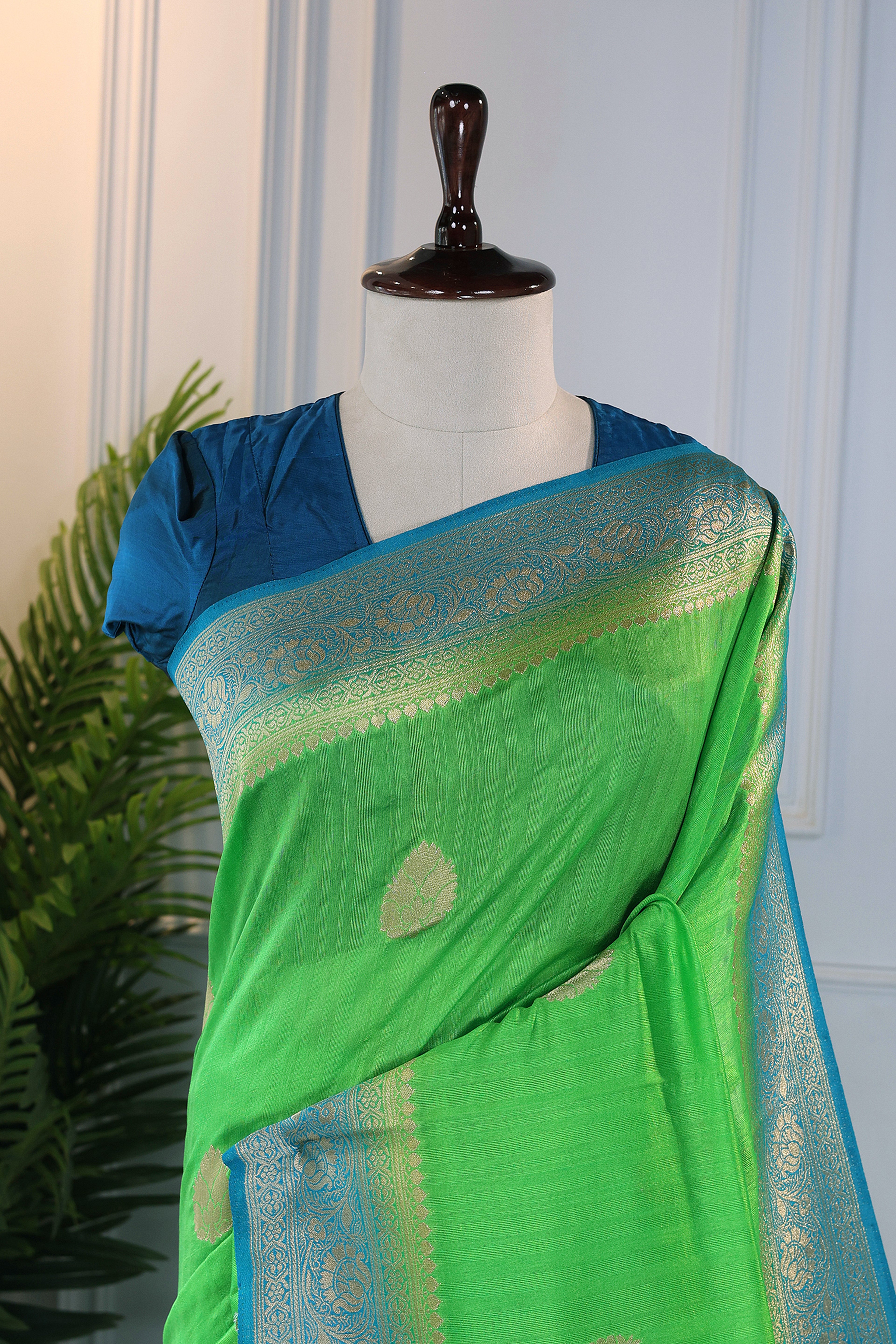 Linen Banarasi