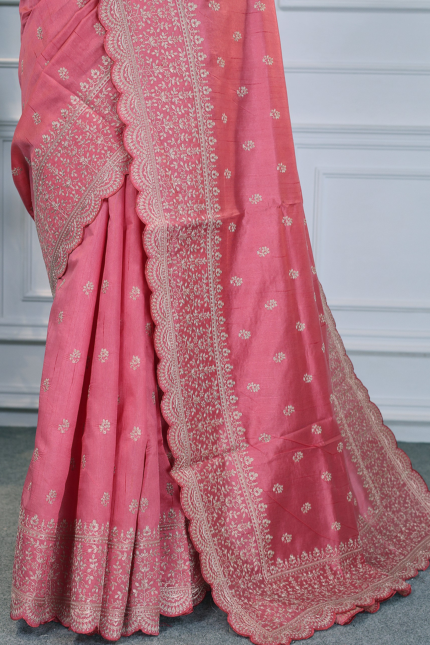 Semi Tussar Pita Zari Work