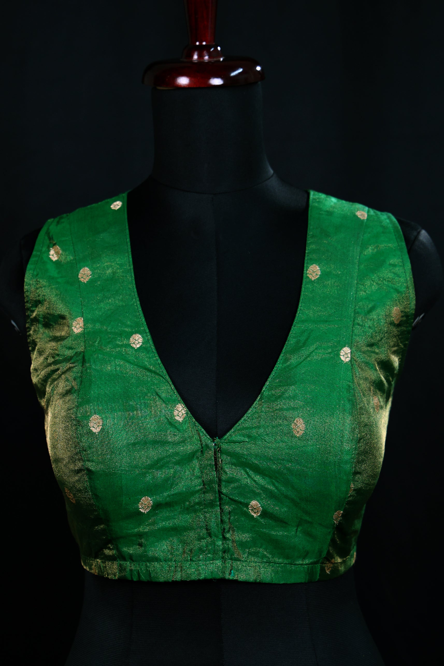 Tissue Katan Sleeveless Blouse