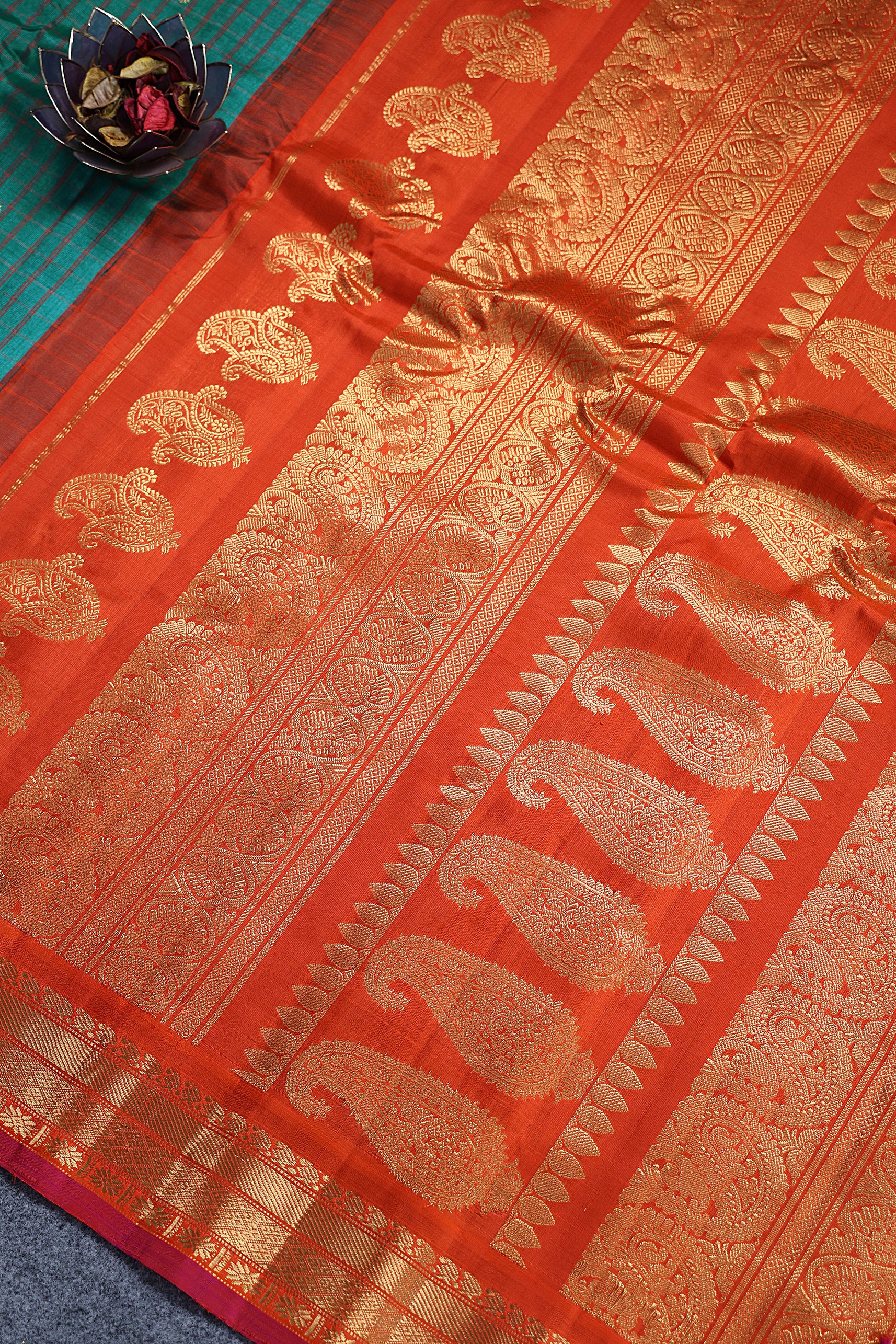 Tussar Gadwal