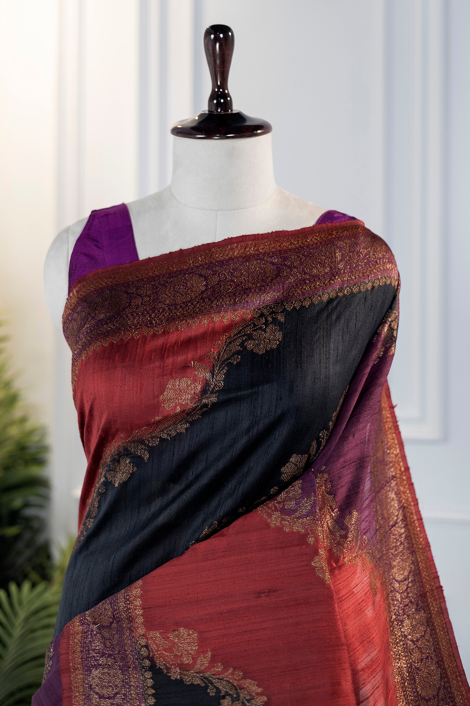 Rangkat Raw Silk Banarasi