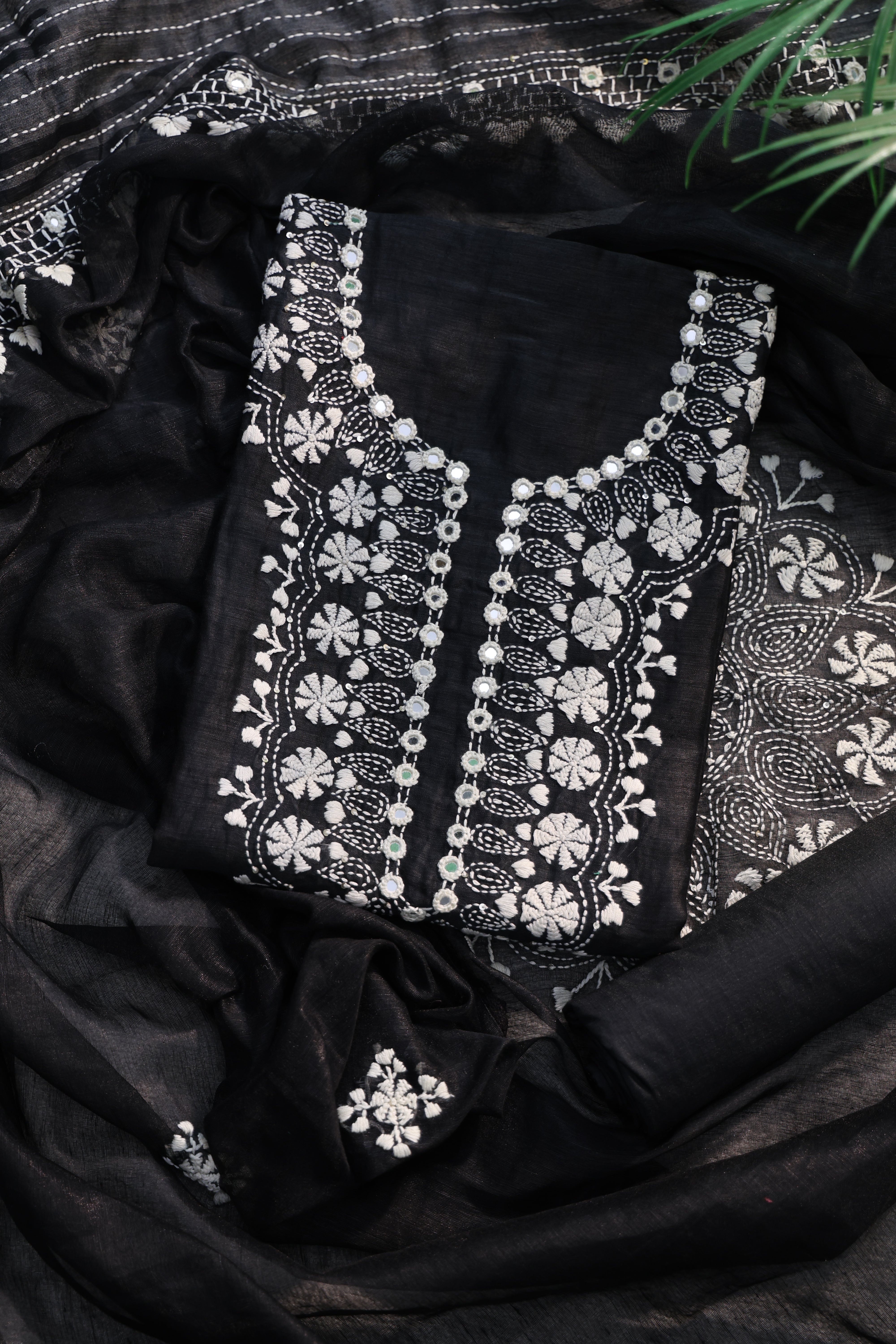 Linen Handwork Suit Piece Black