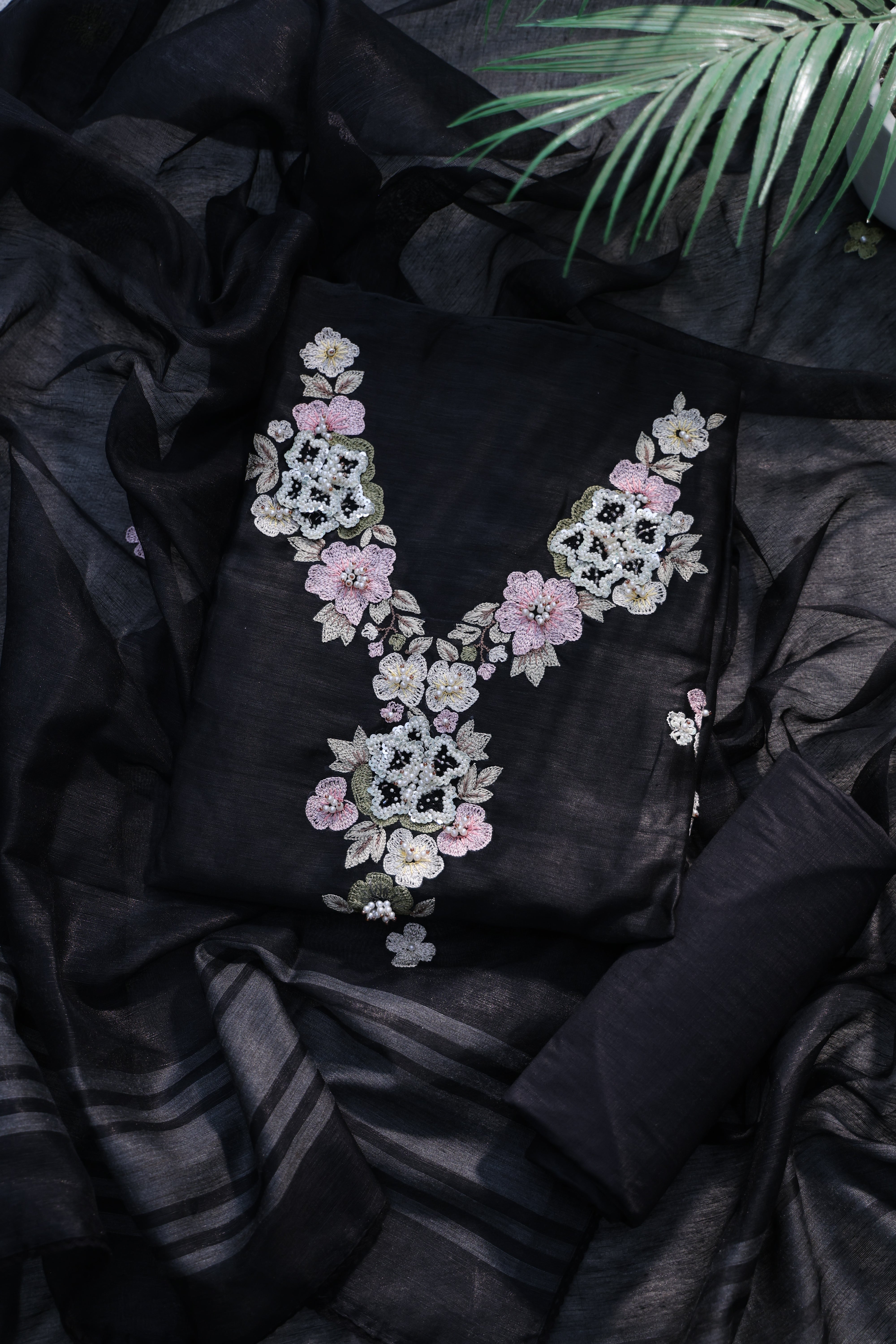 Linen Handwork Suit Piece