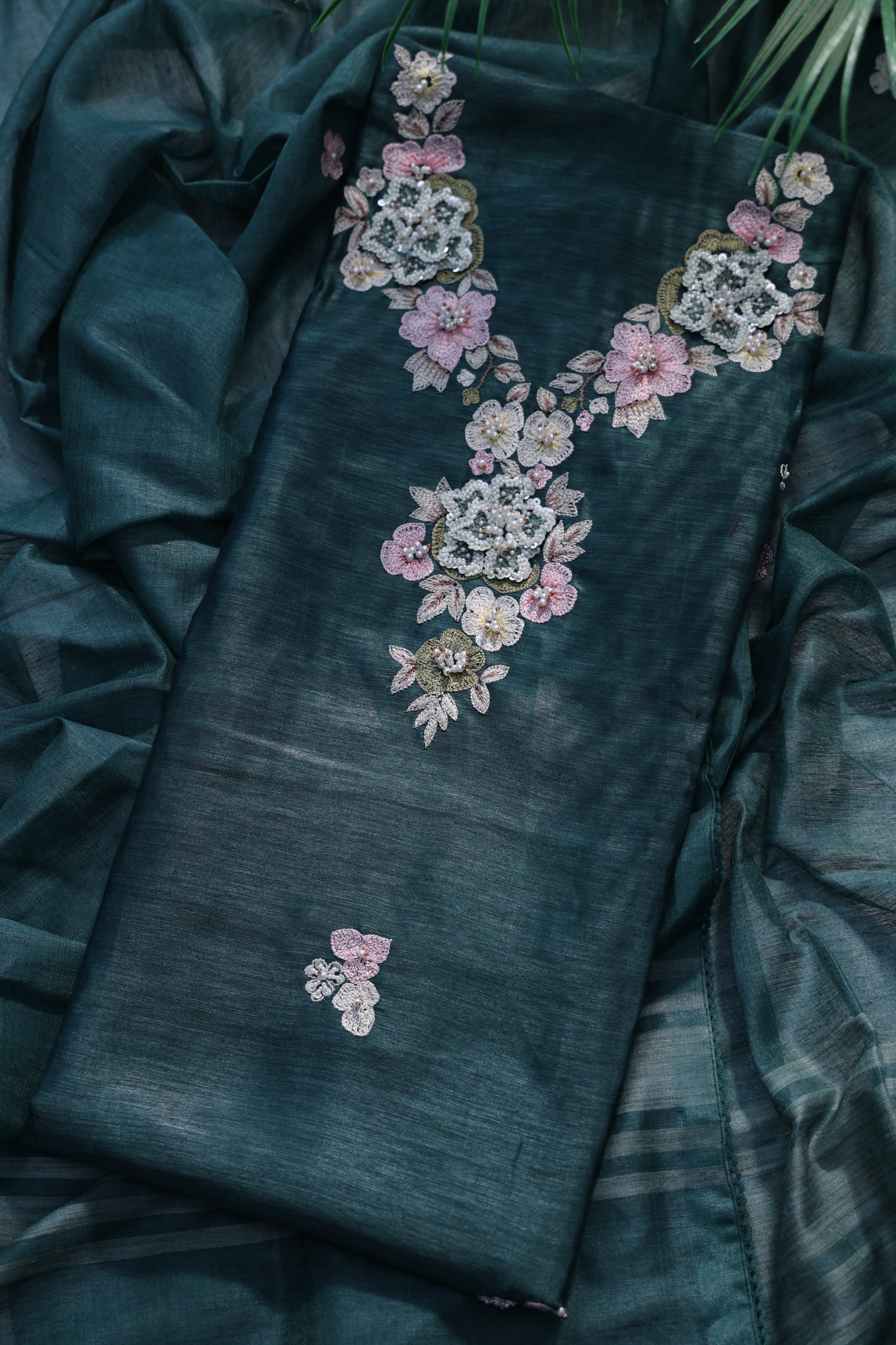 Linen Handwork Suit Piece