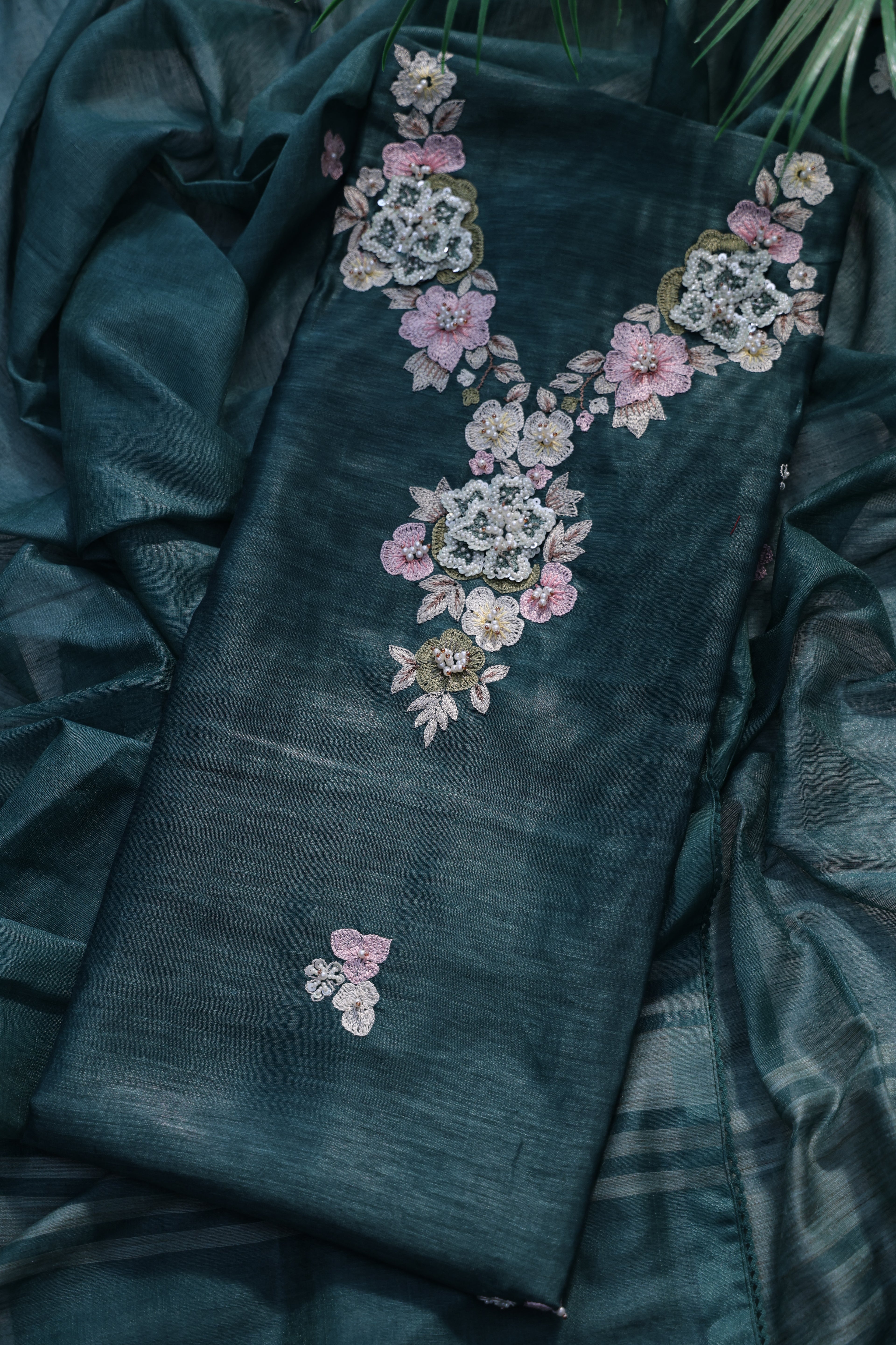 Linen Handwork Suit Piece