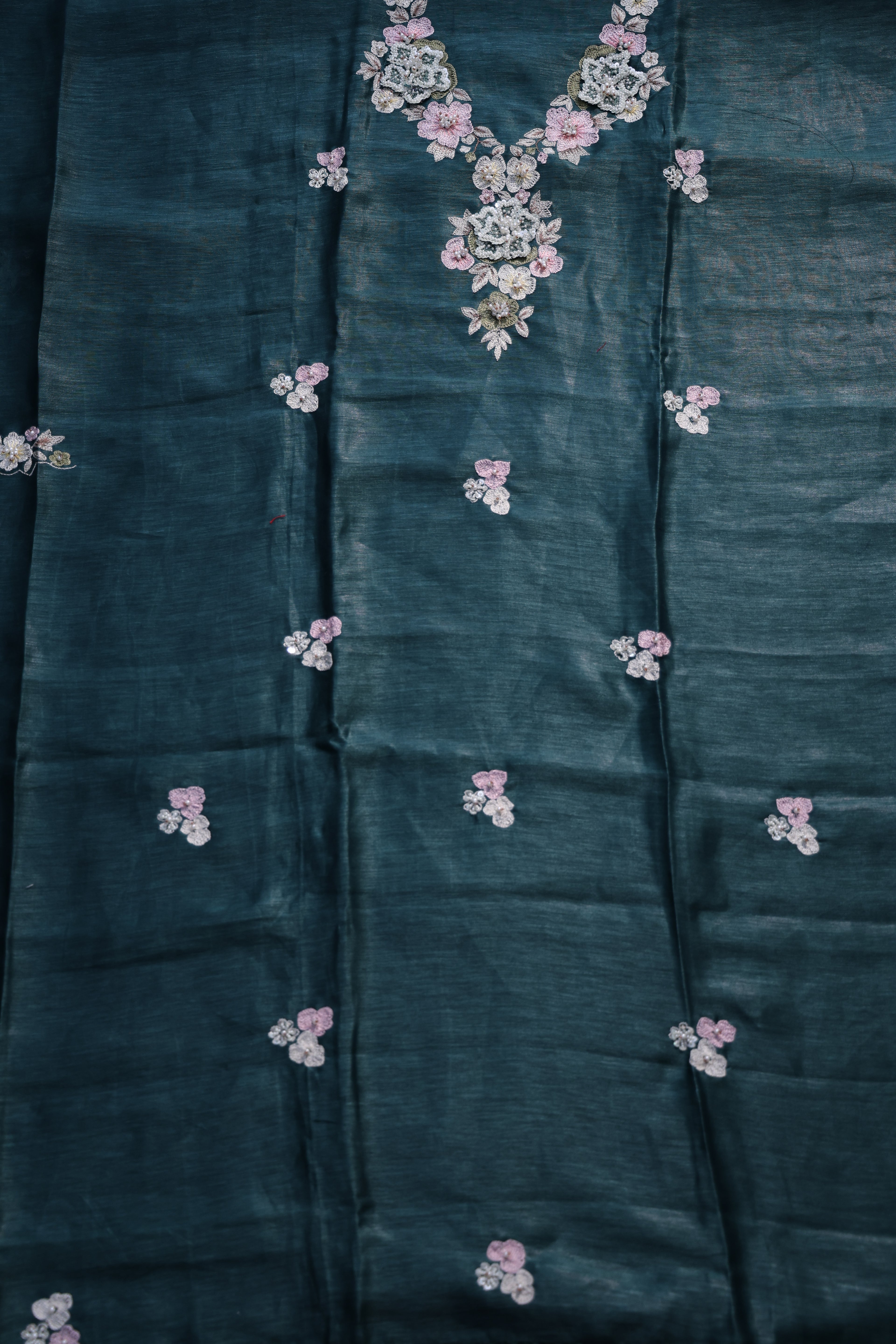 Linen Handwork Suit Piece