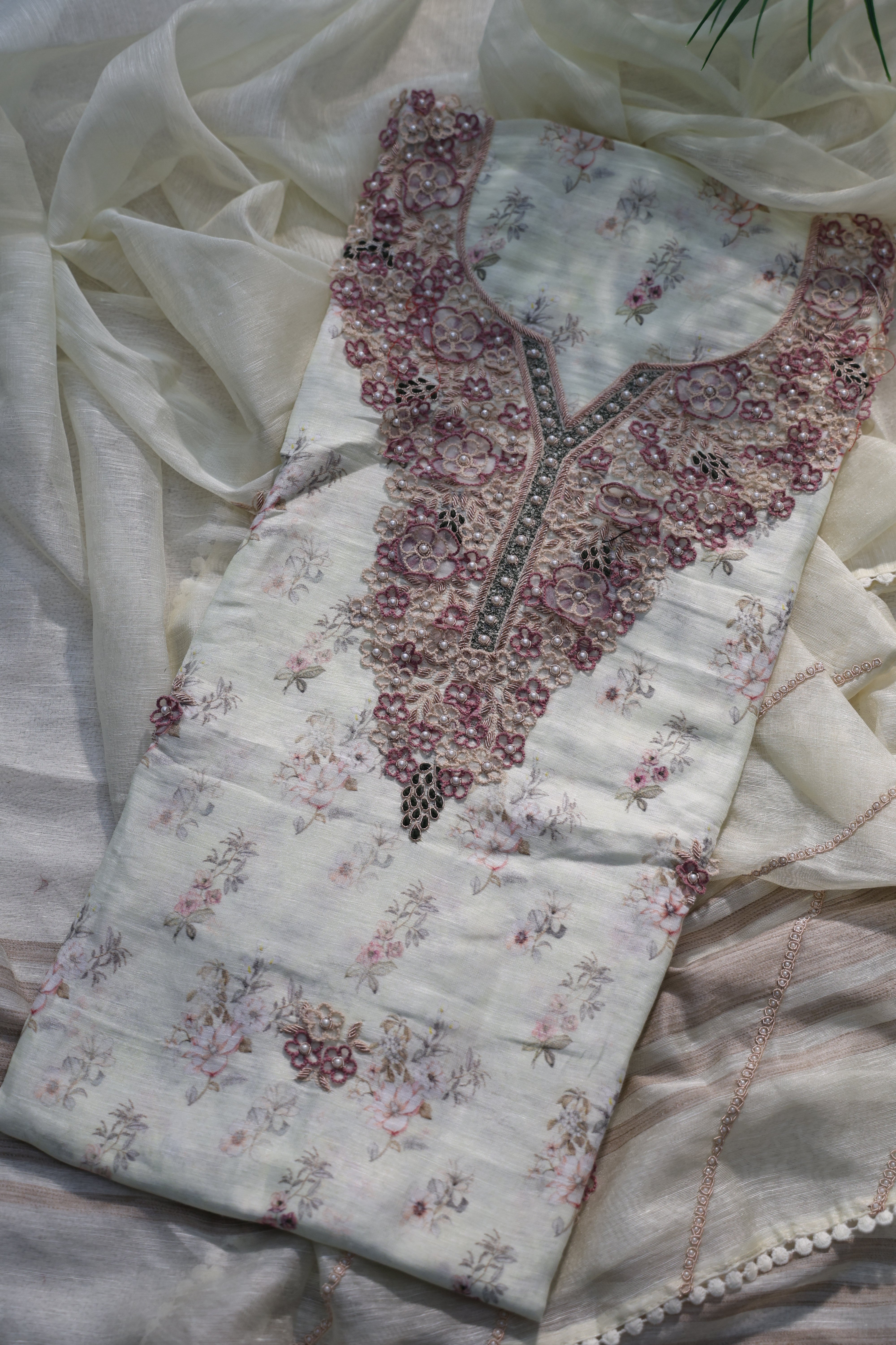 Linen Handwork Suit Piece