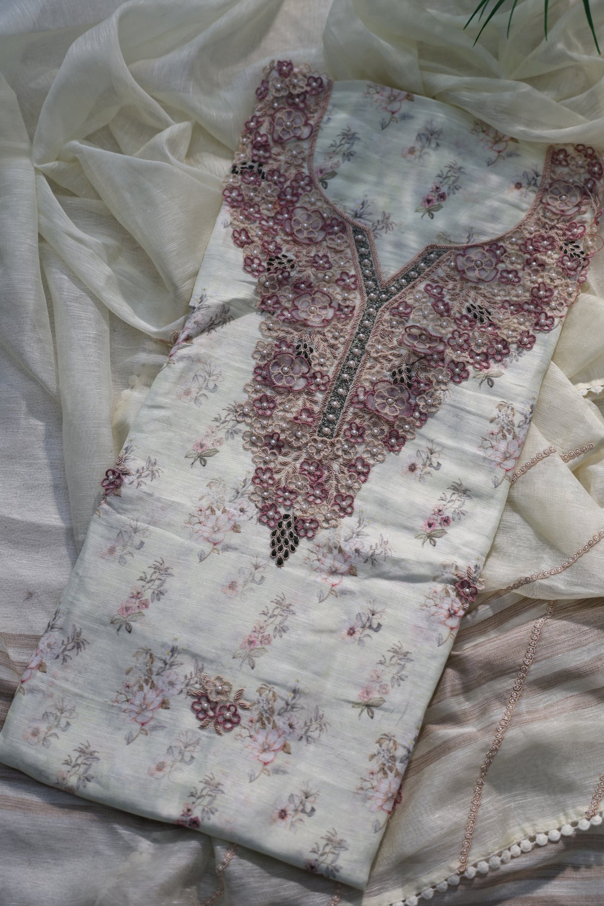 Linen Handwork Suit Piece
