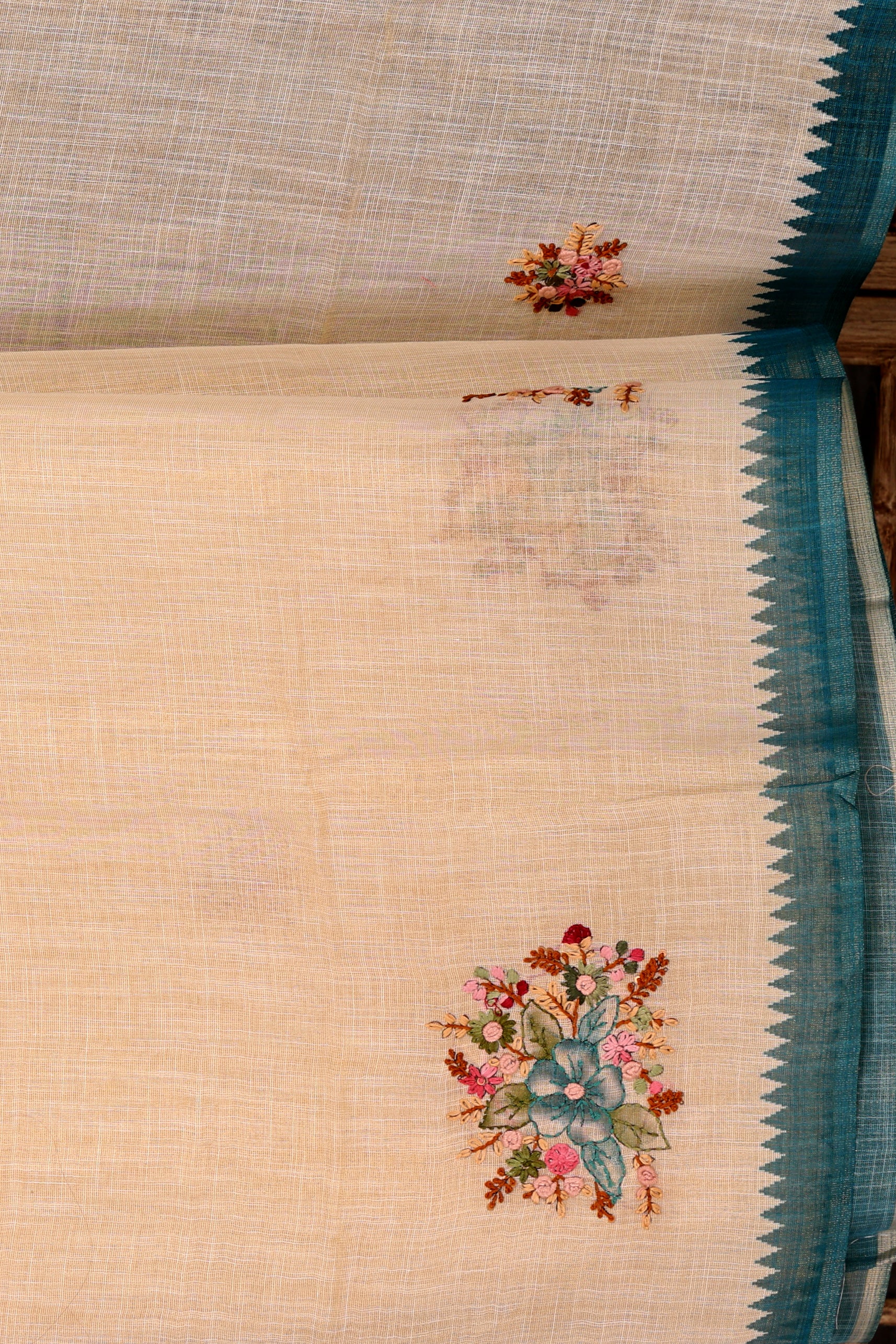Semi Linen Handwork