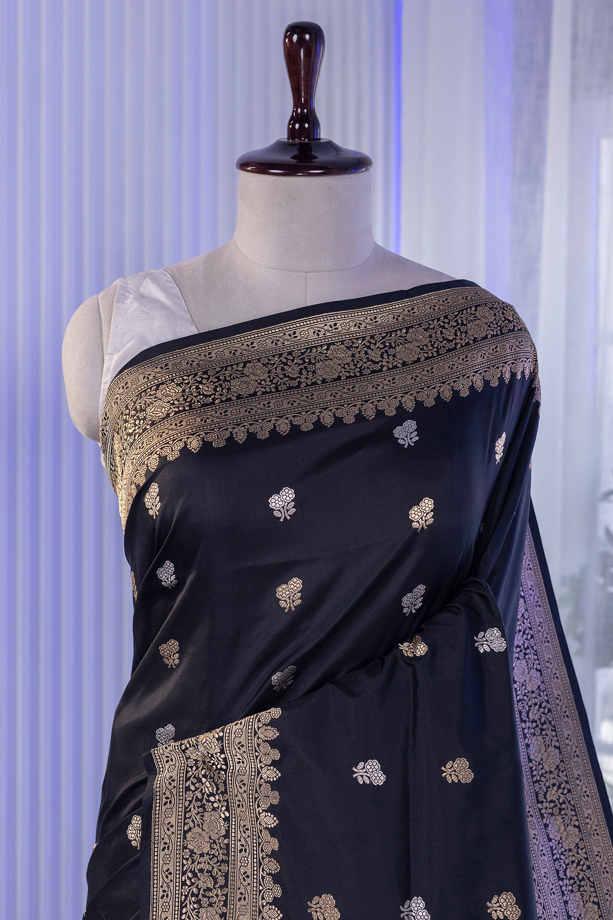 Katan Banarasi