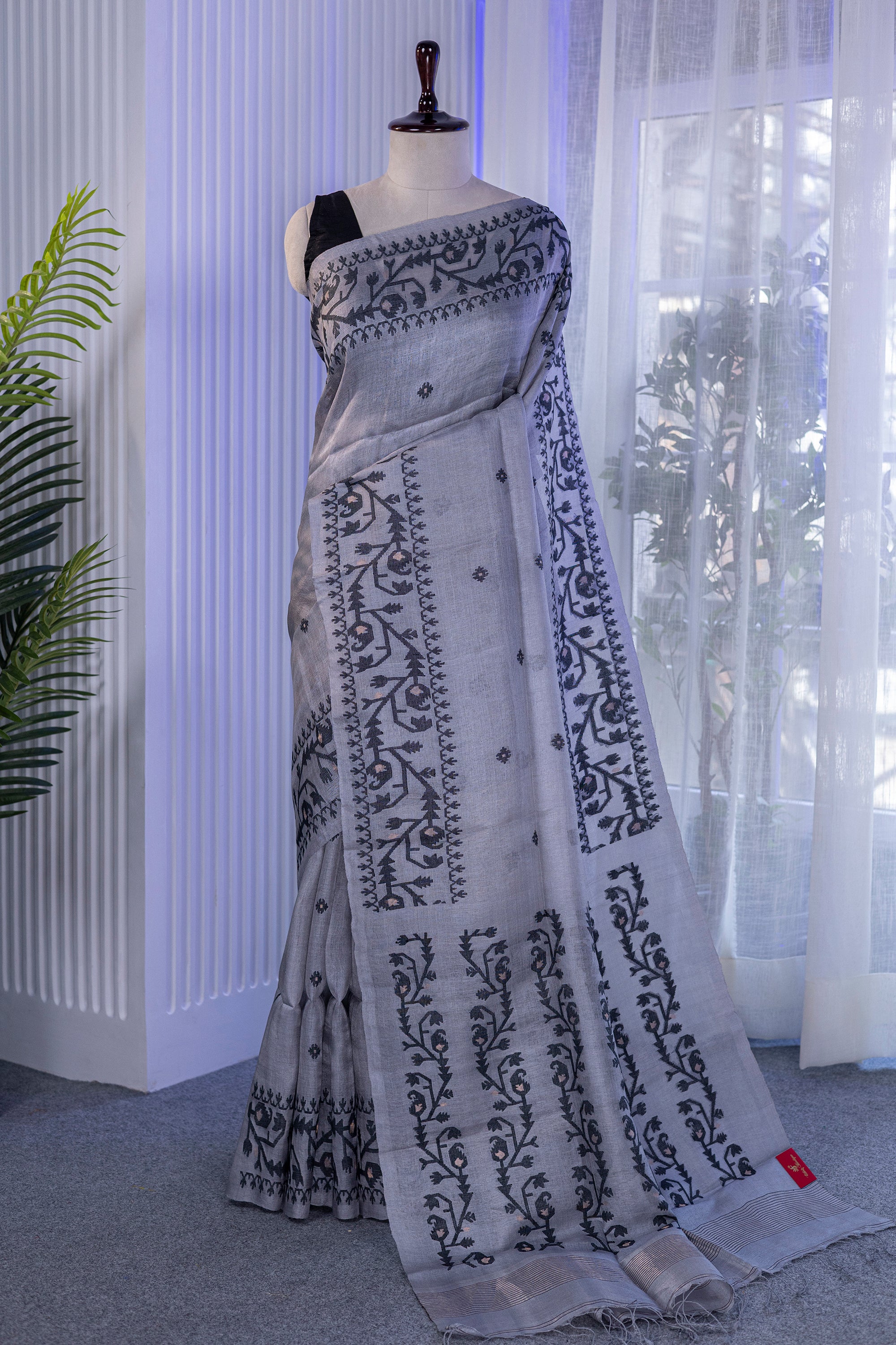 Tussar Jamdani