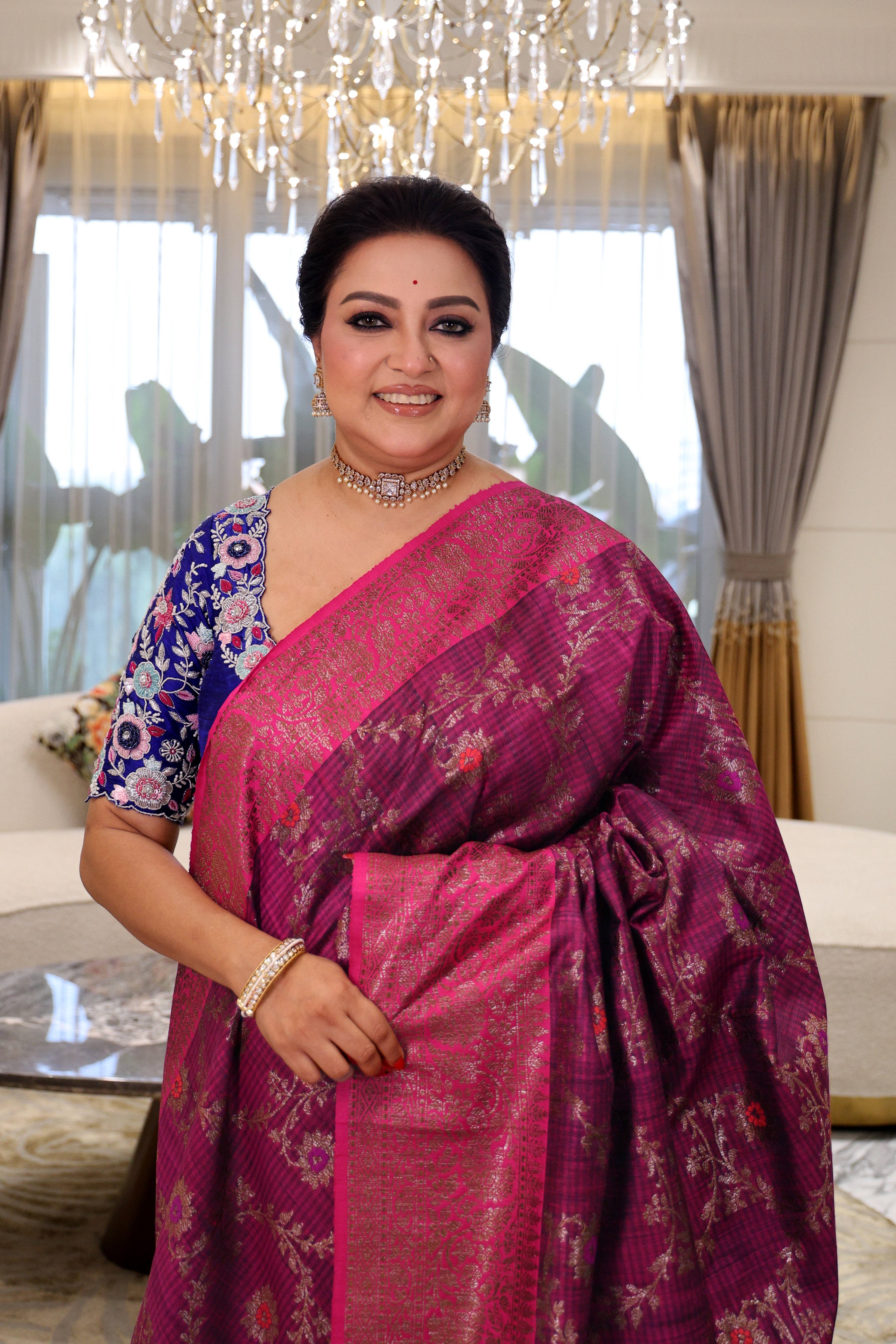 Jaal Dopion Banarasi
