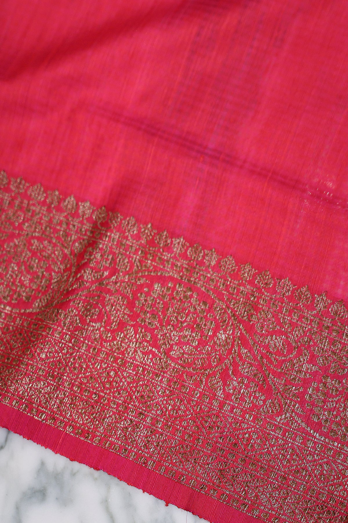 Jaal Dopion Banarasi