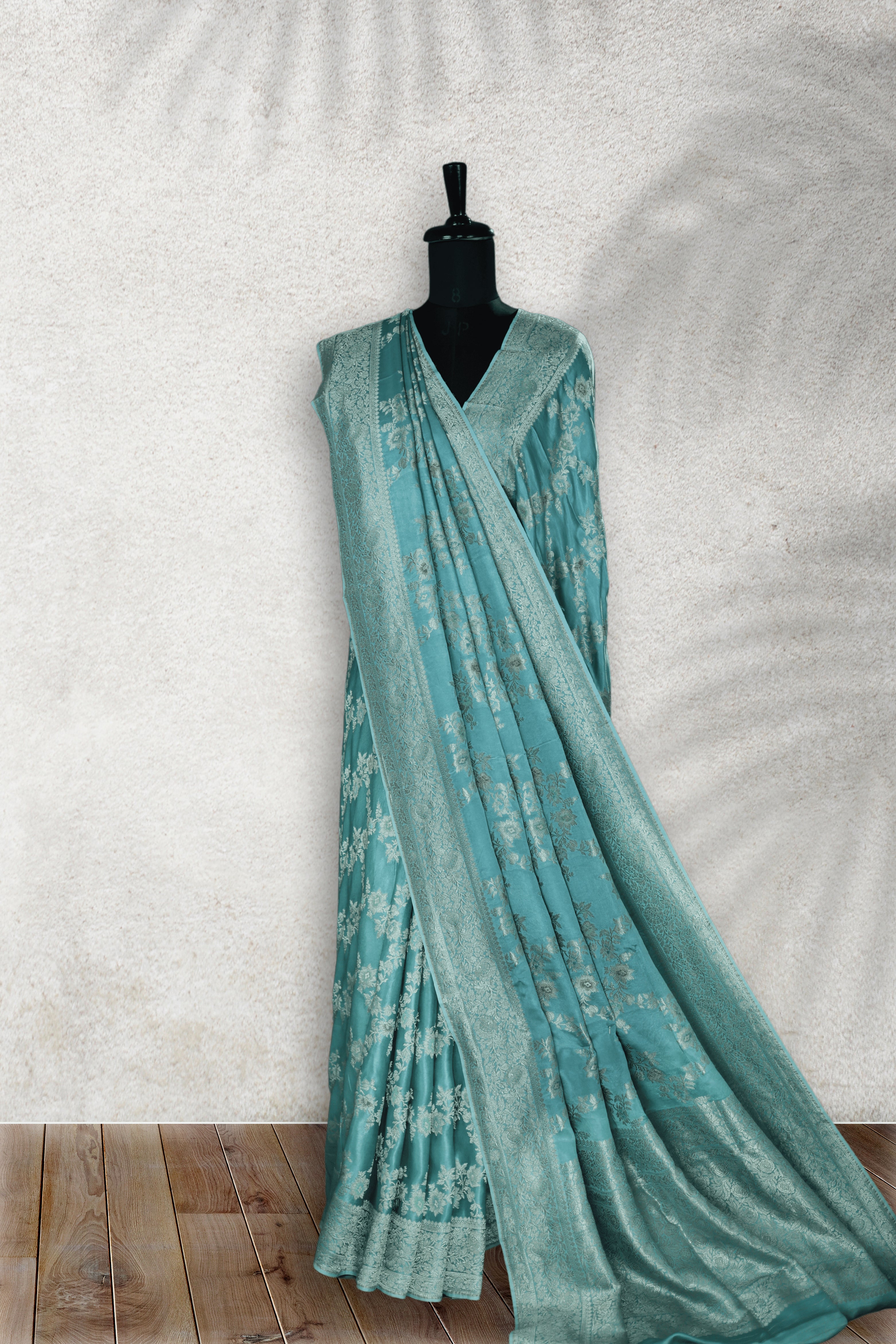 Jaal Semi Mashru Banarasi