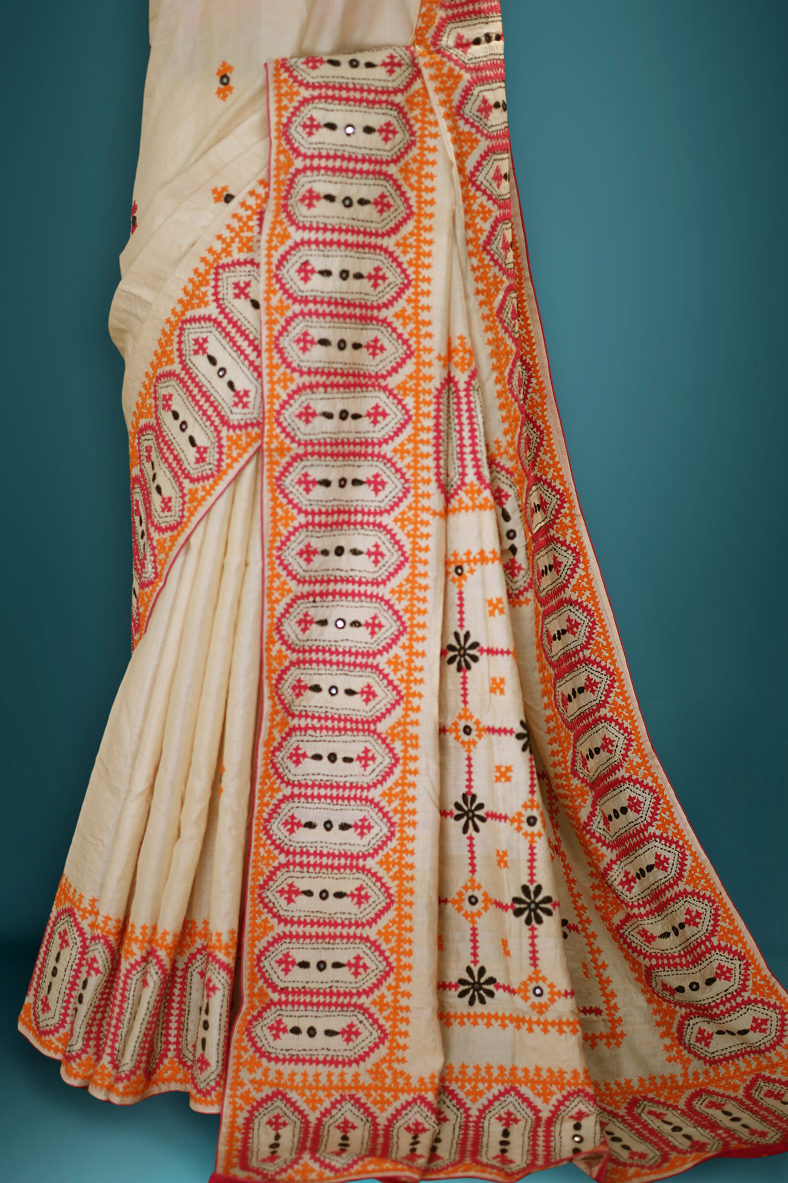 Tussar Hand Gujarati