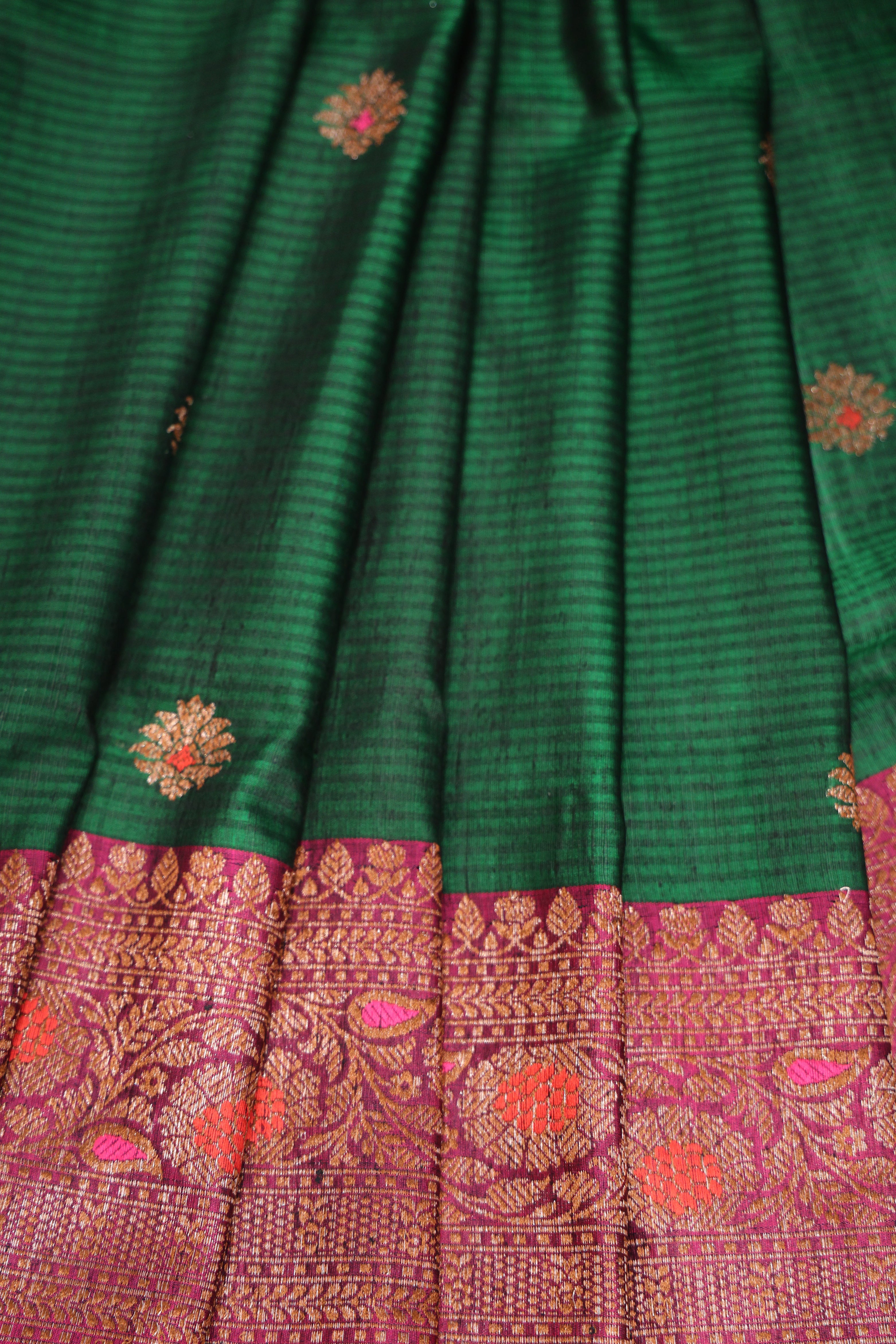 Dopion Banarasi