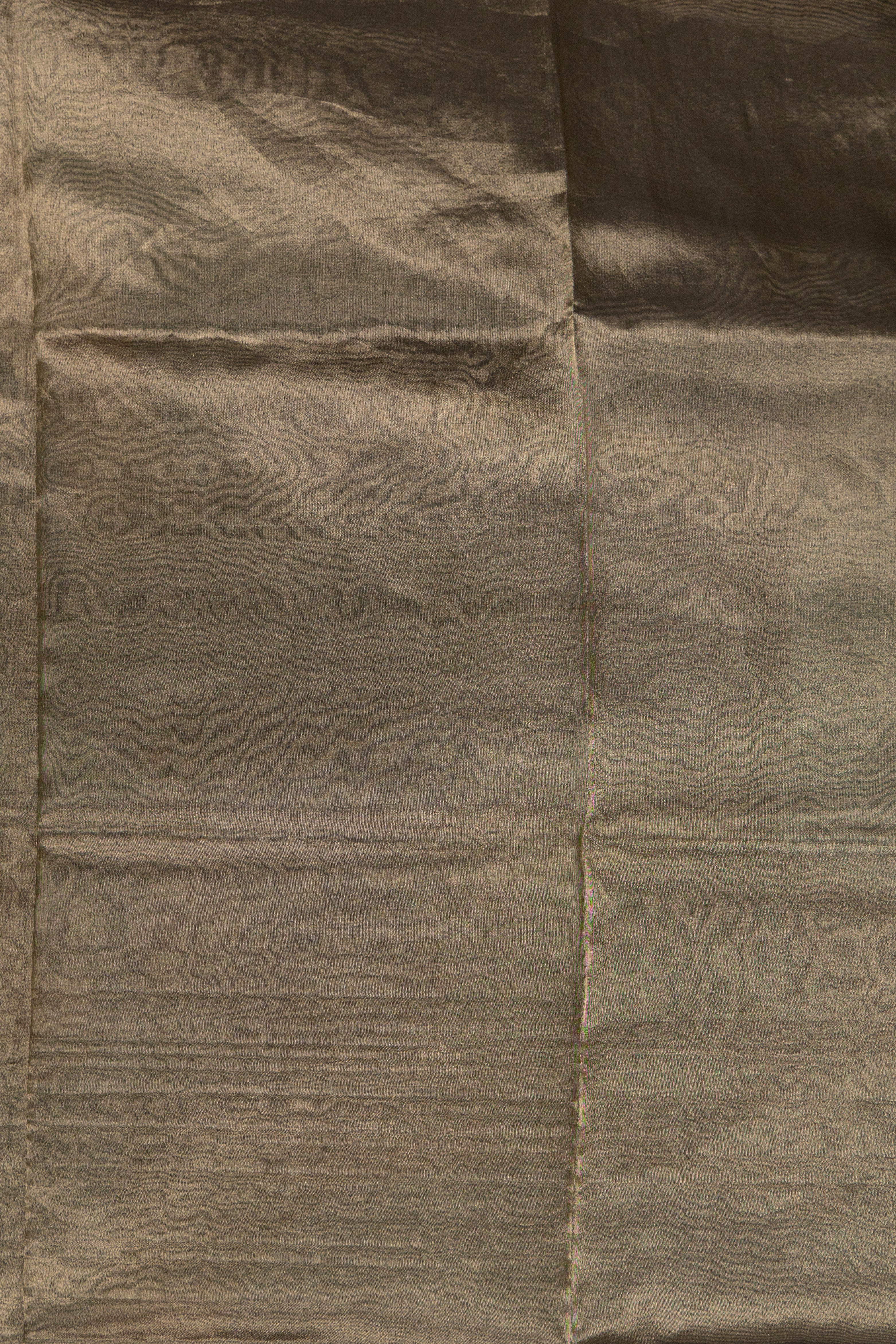 Semi Tissue Cutwork